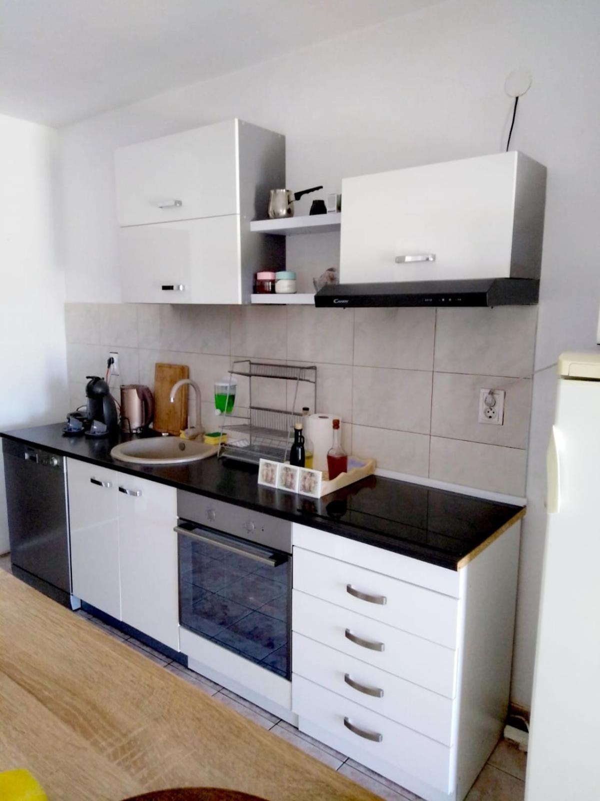 One-Bedroom Apartment - Photo 44