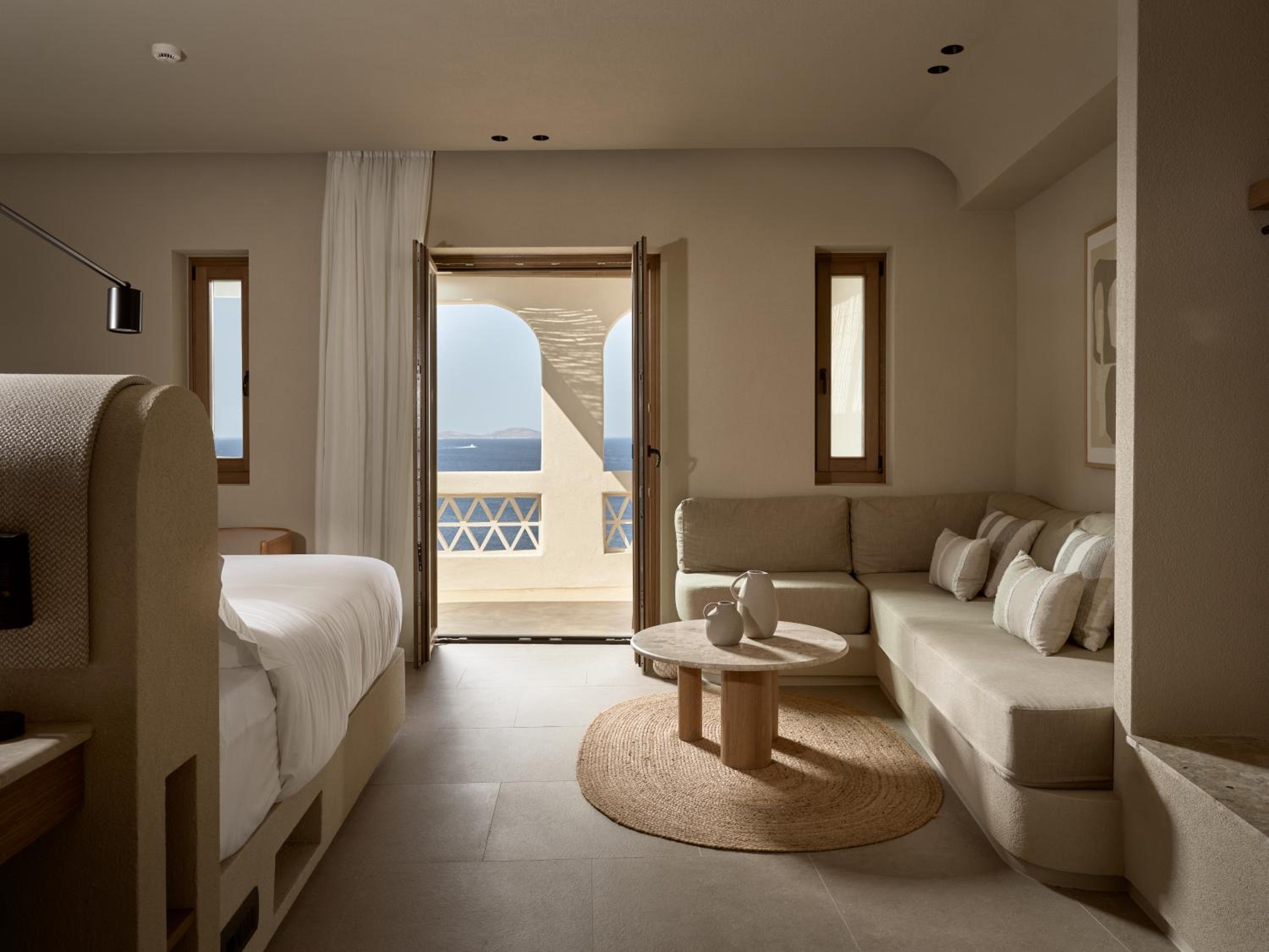 Signature Suite with Private Pool (Non Smoking) photo 1