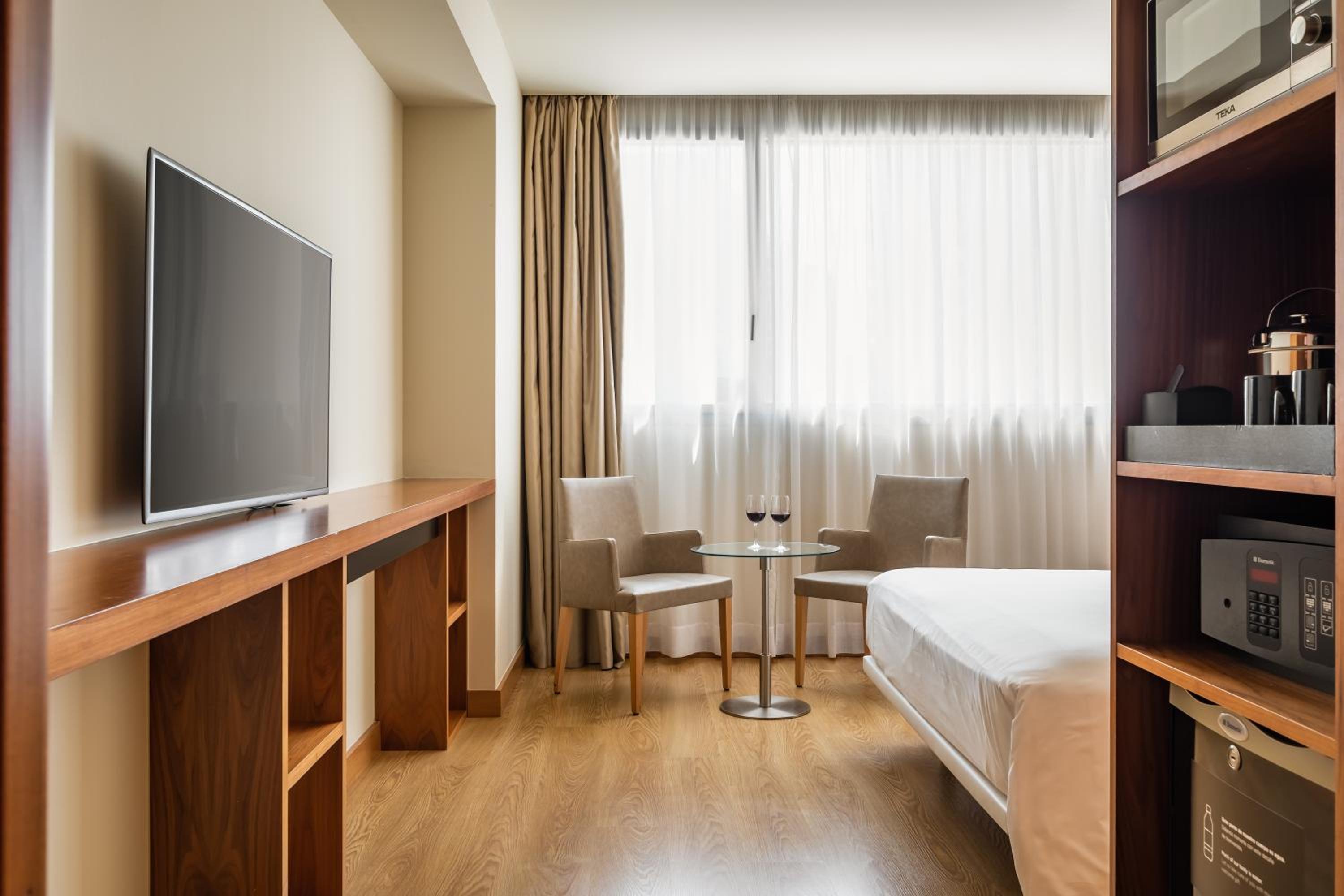 Double or Twin Room photo 2