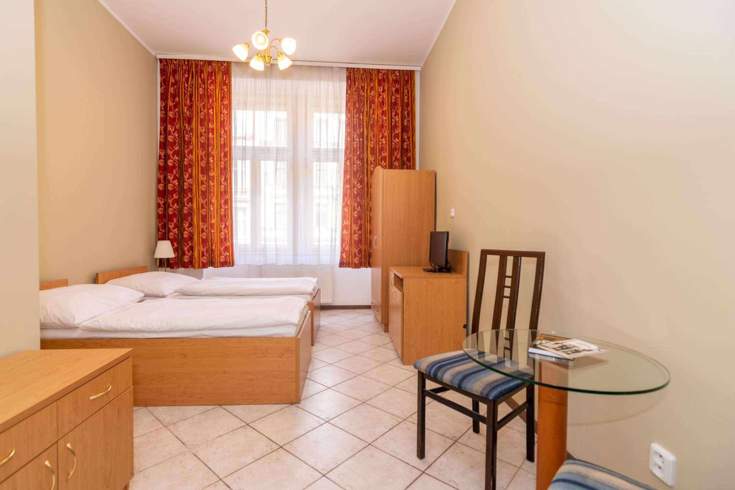 Double or Twin Room with Private Bathroom