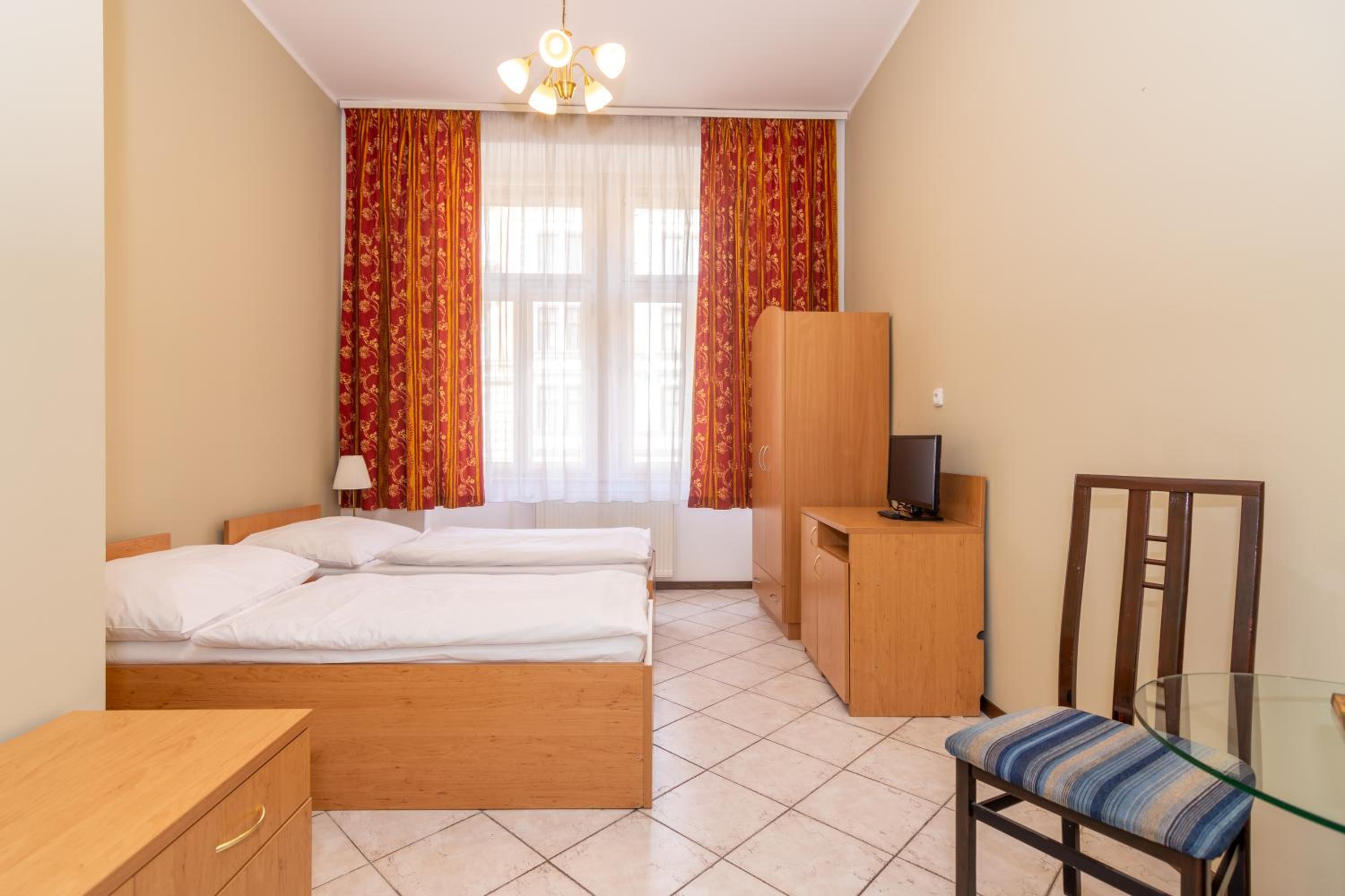 Double or Twin Room with Private Bathroom