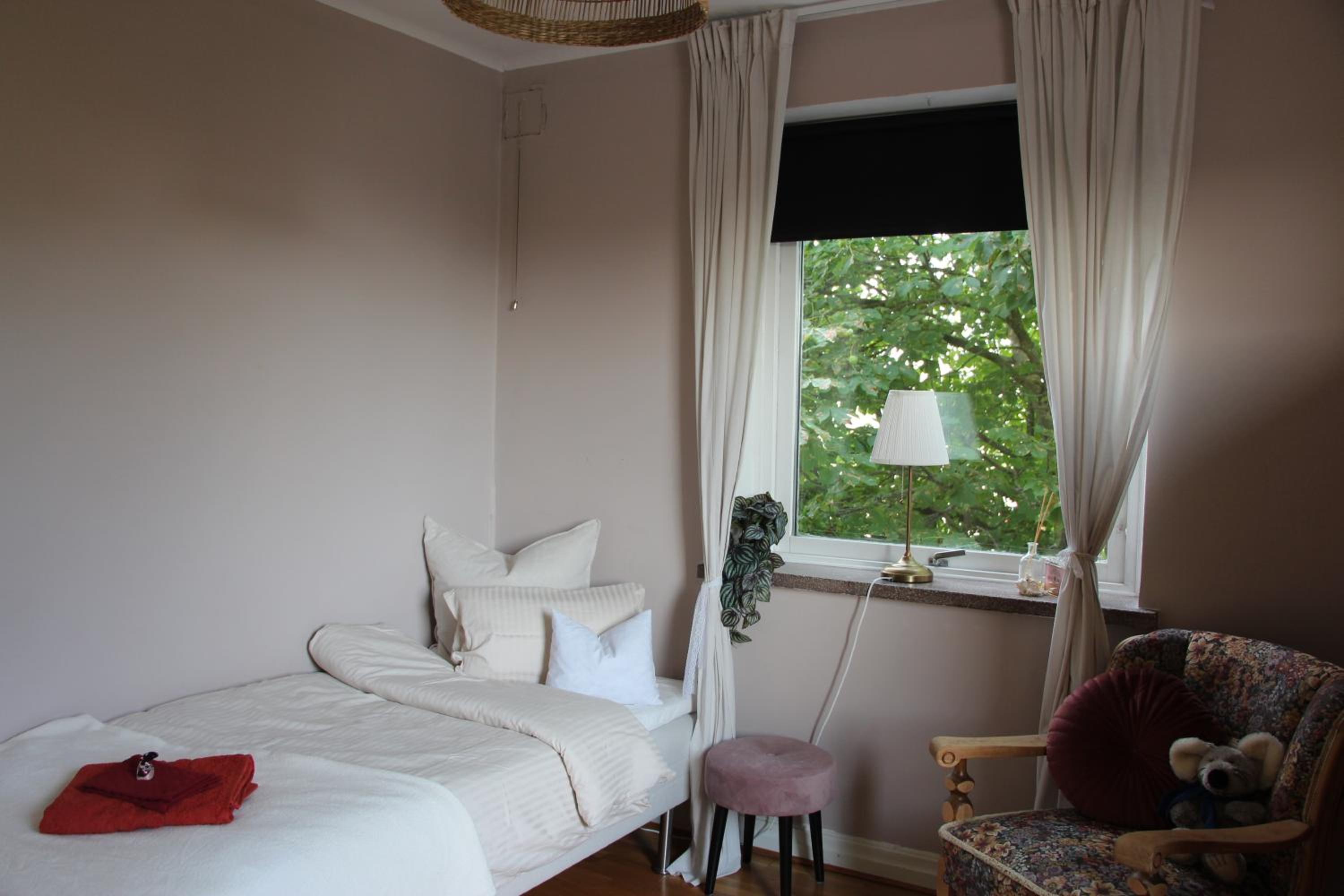 Apartment photo 2