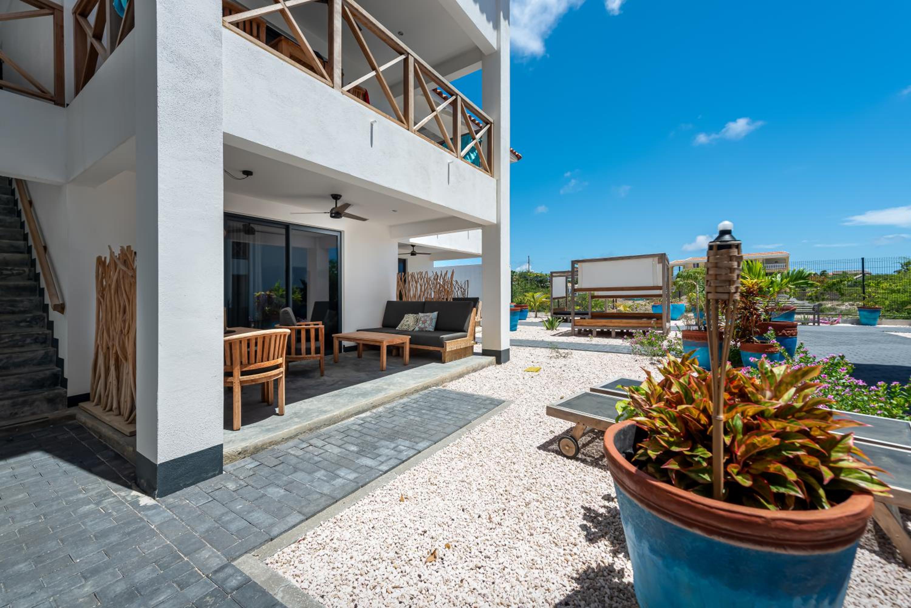Studio with Garden View