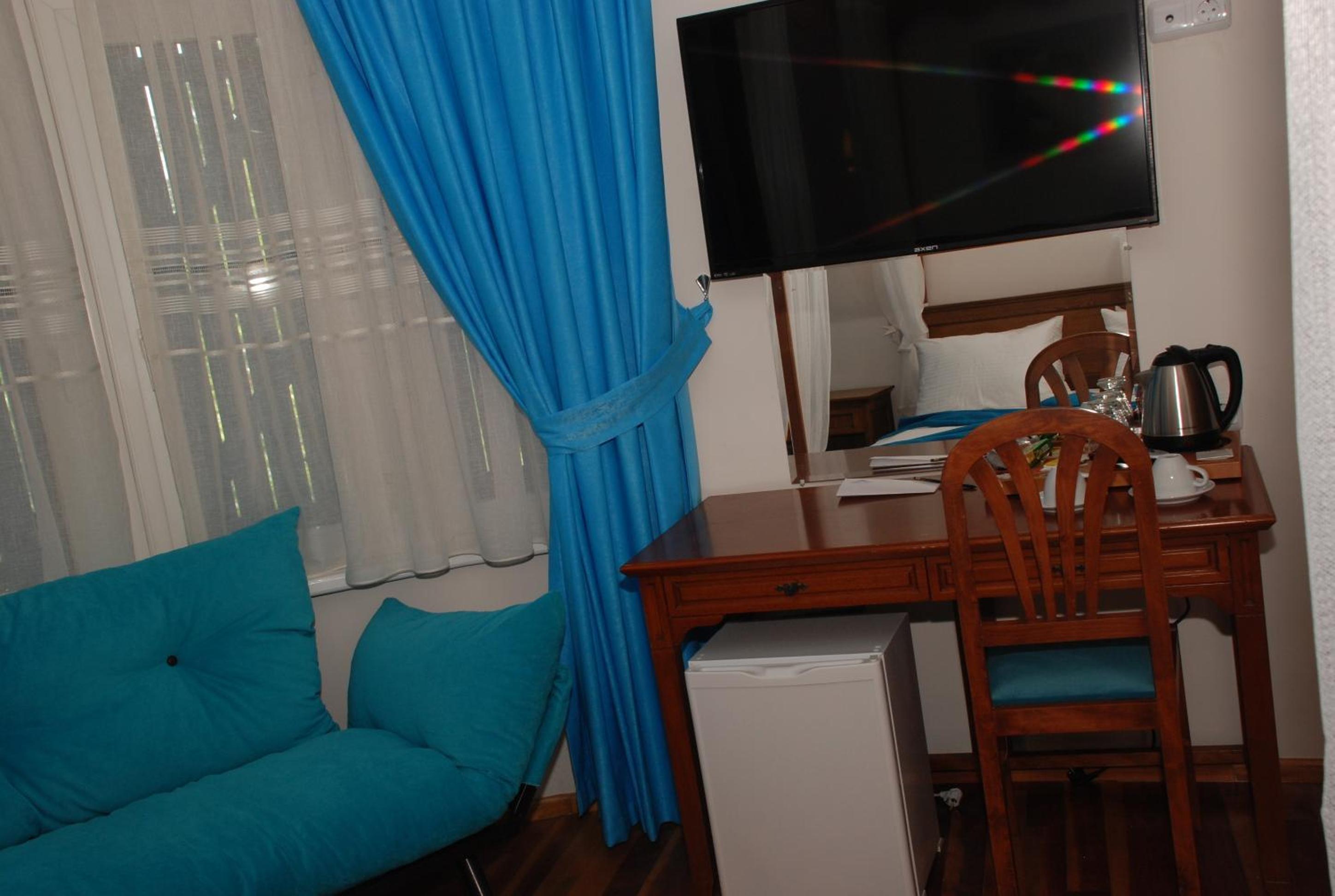 Deluxe Double Room with Sea View photo 2