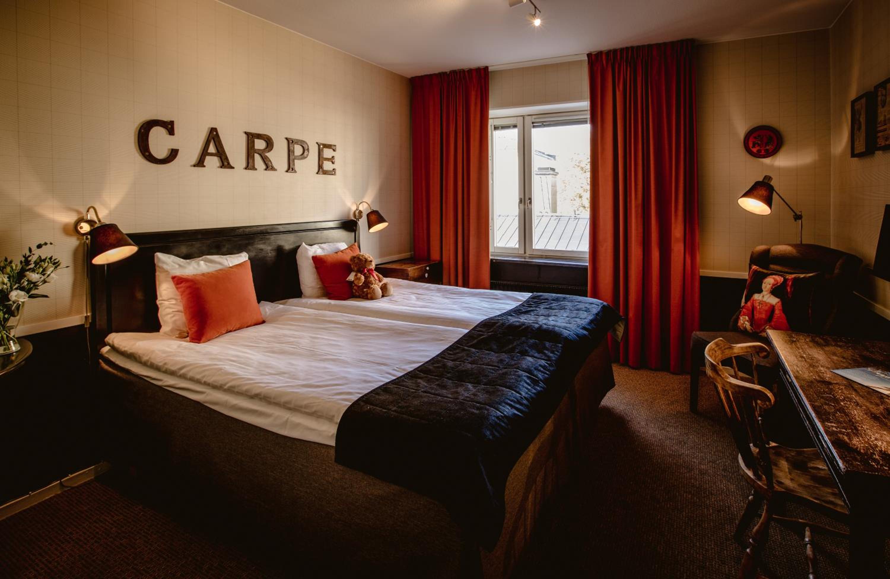 Standard Twin Room - Photo 6