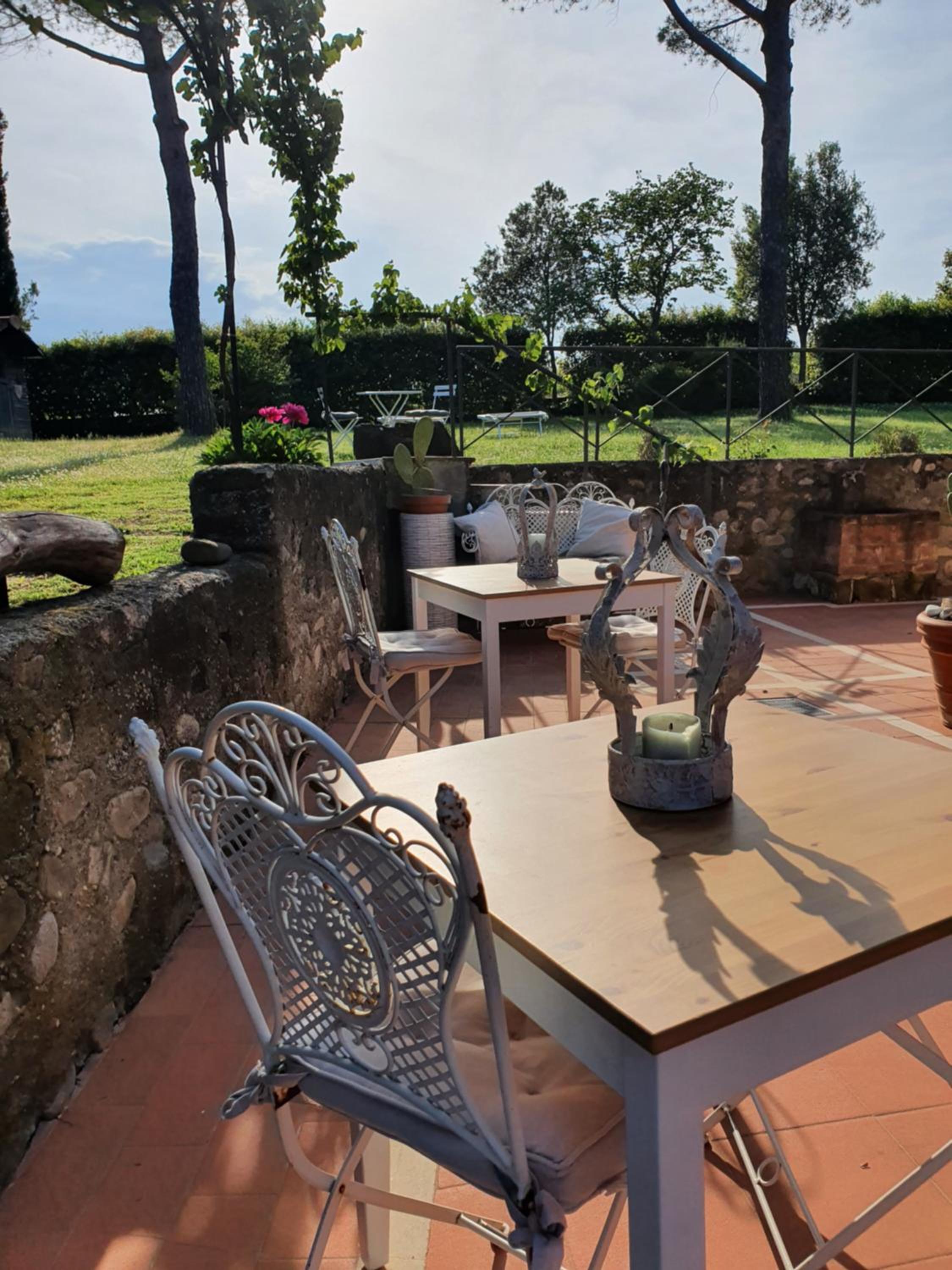 Double Room with Garden View - Photo 9