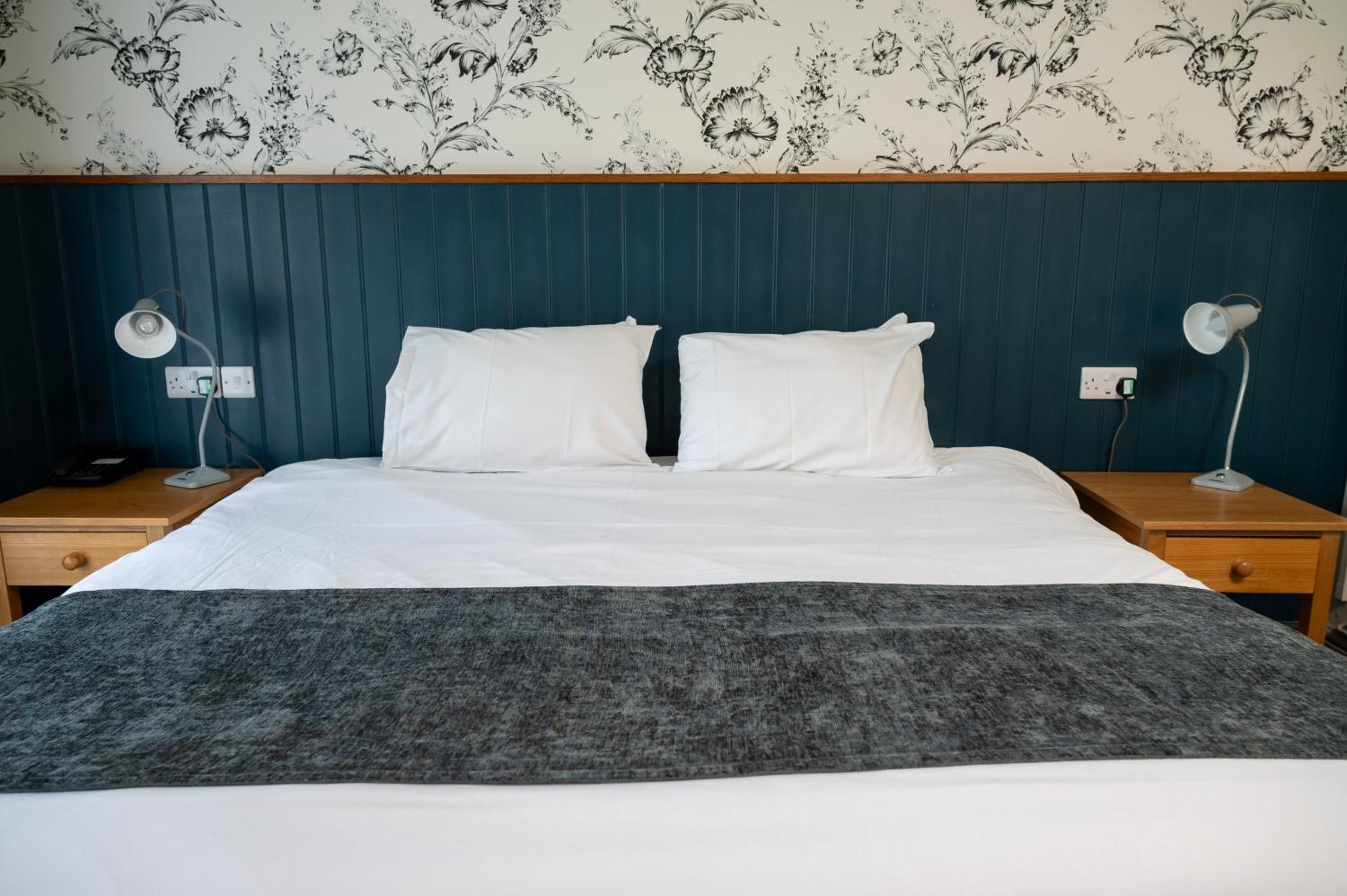 Double Room - Photo 1