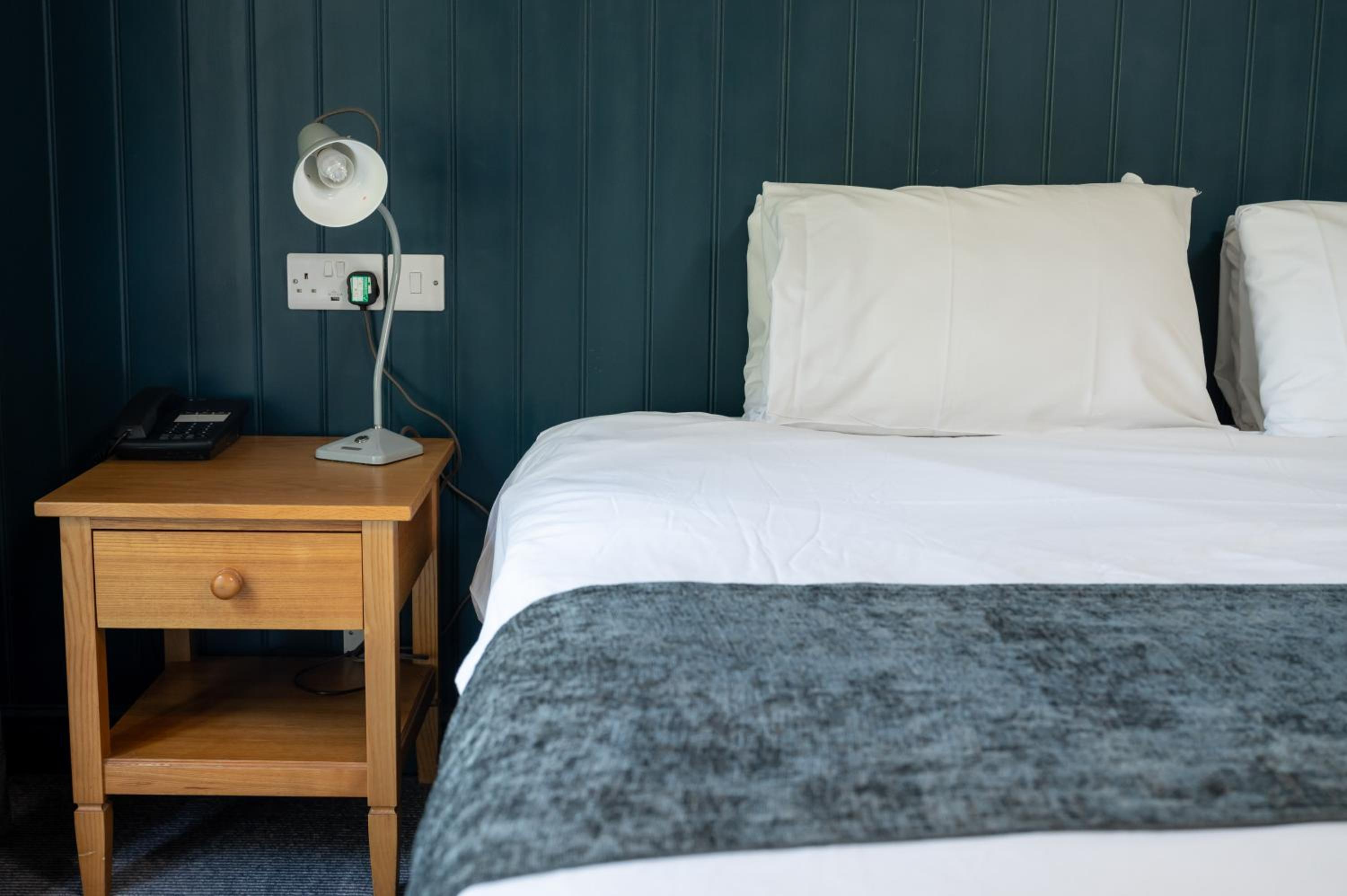 Double Room - Photo 6
