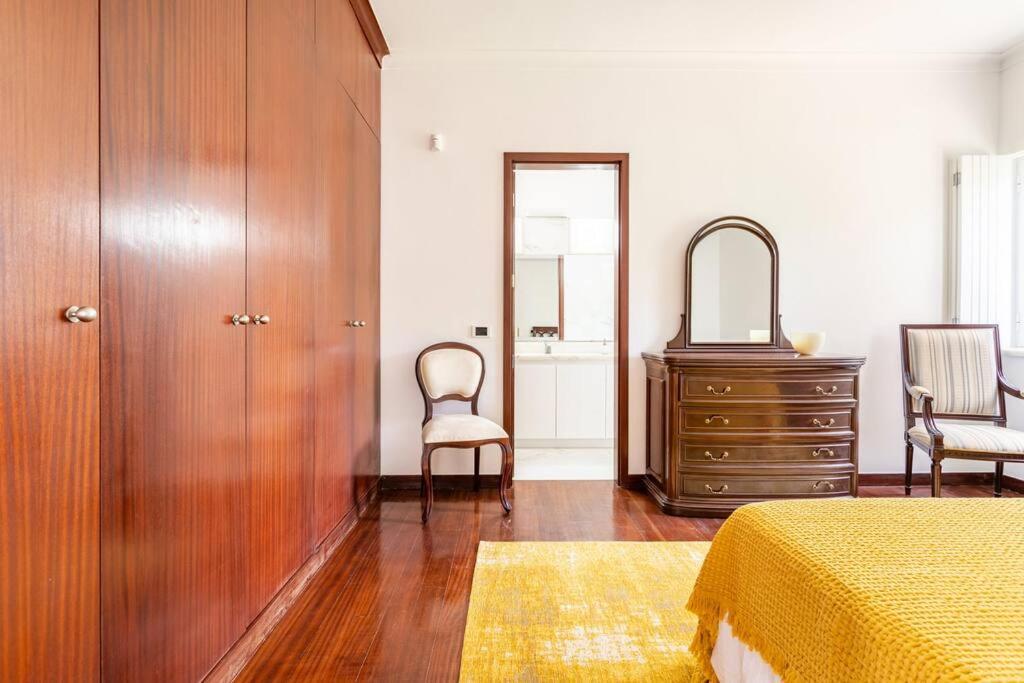 Four-Bedroom House photo 1