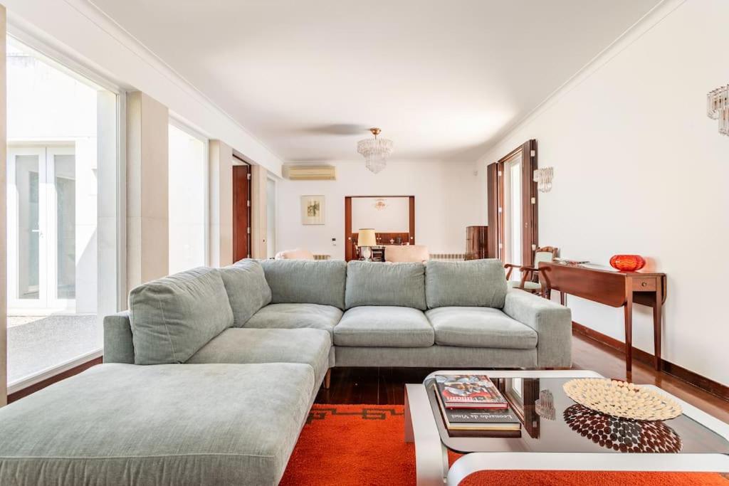 Four-Bedroom House photo 2