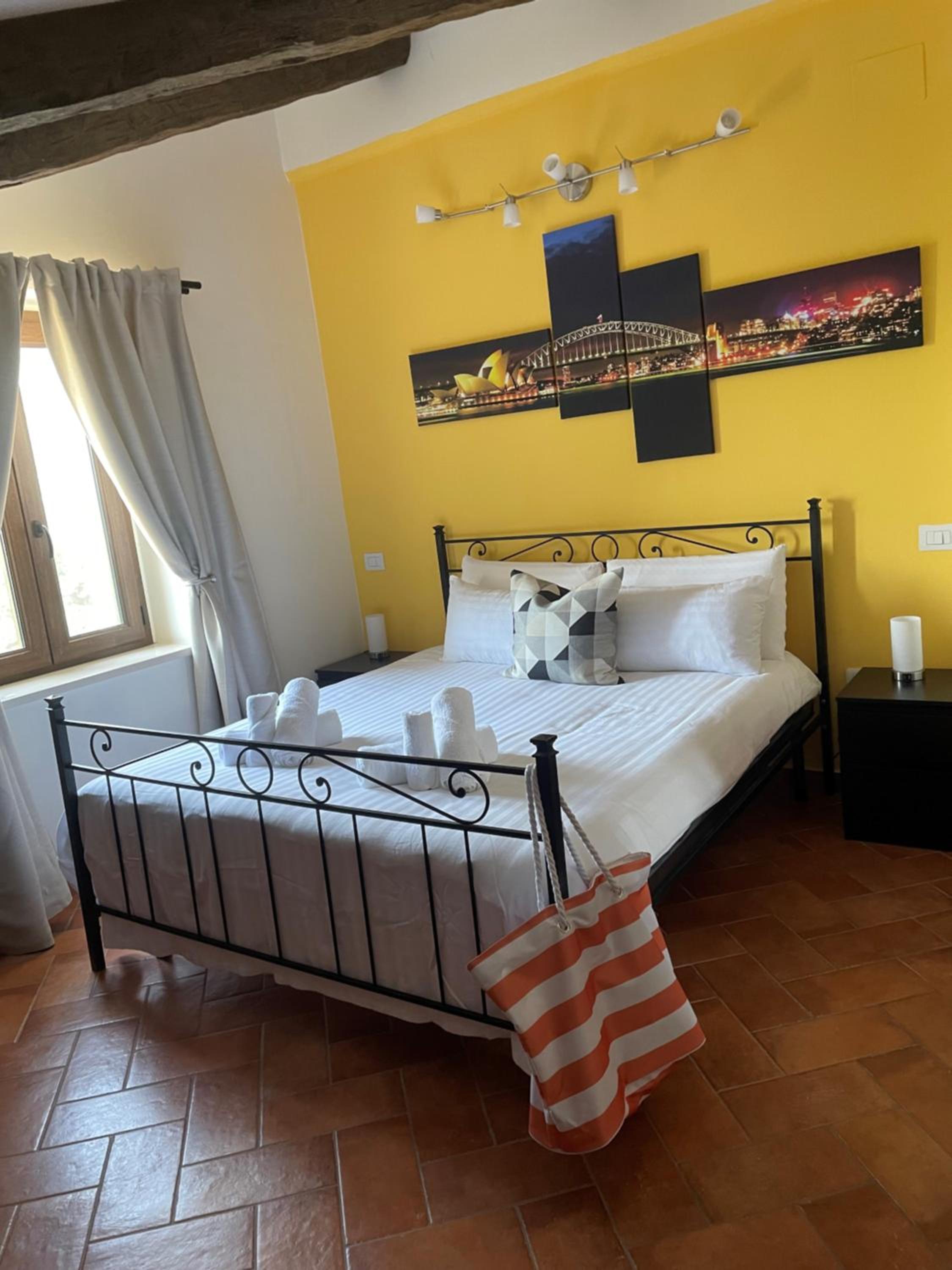 Double Room with Private Bathroom photo 1