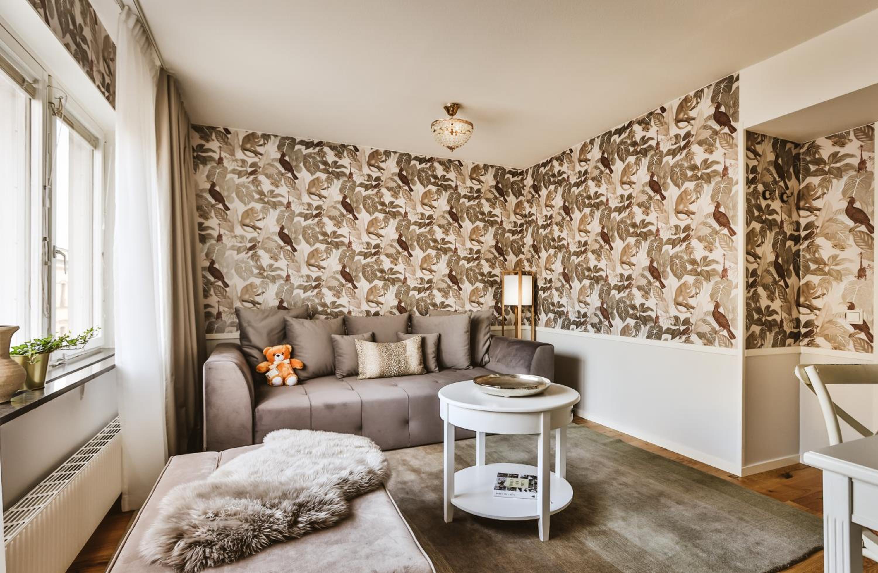 Family Room - Photo 4