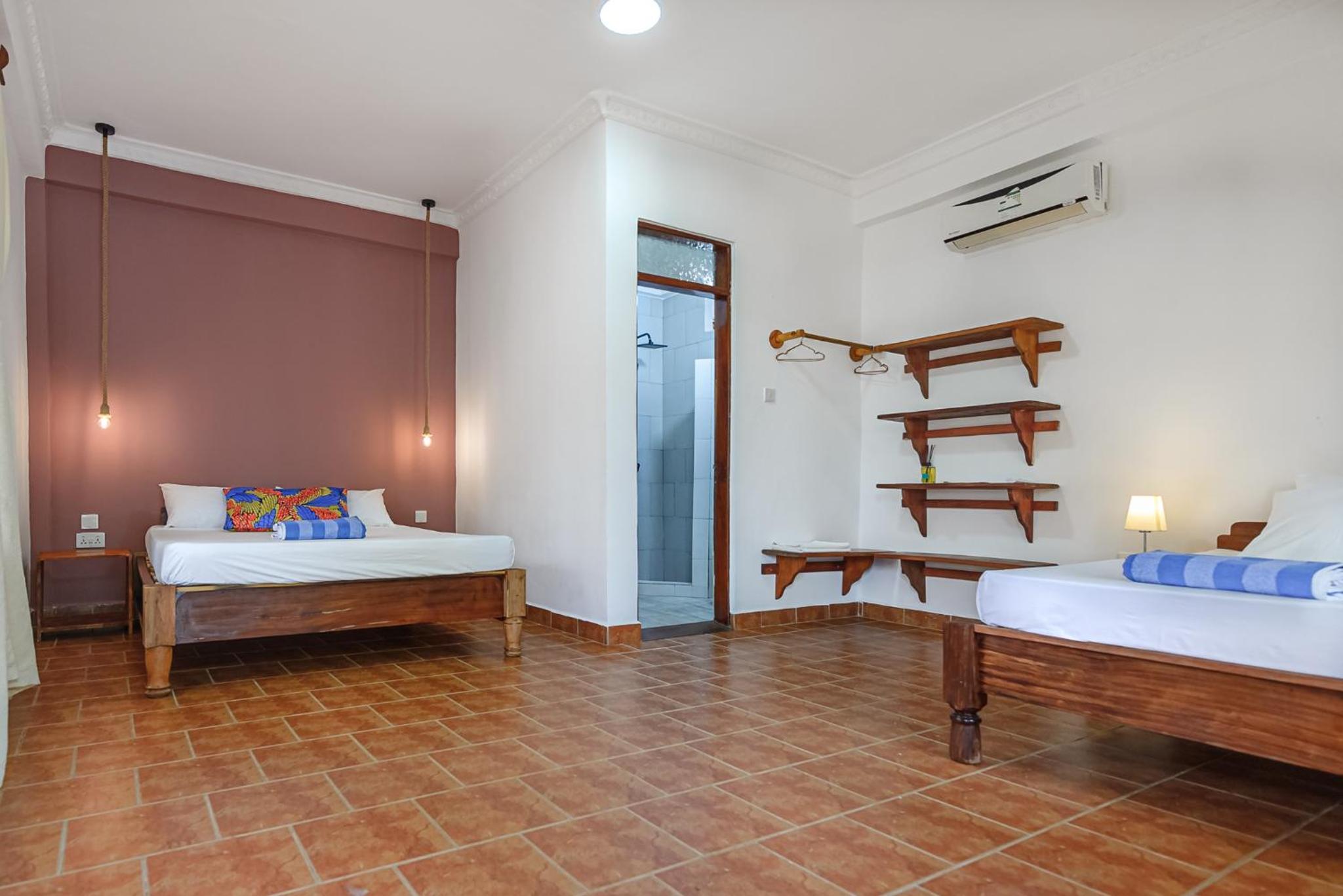 Double Room with Garden View - Photo 3