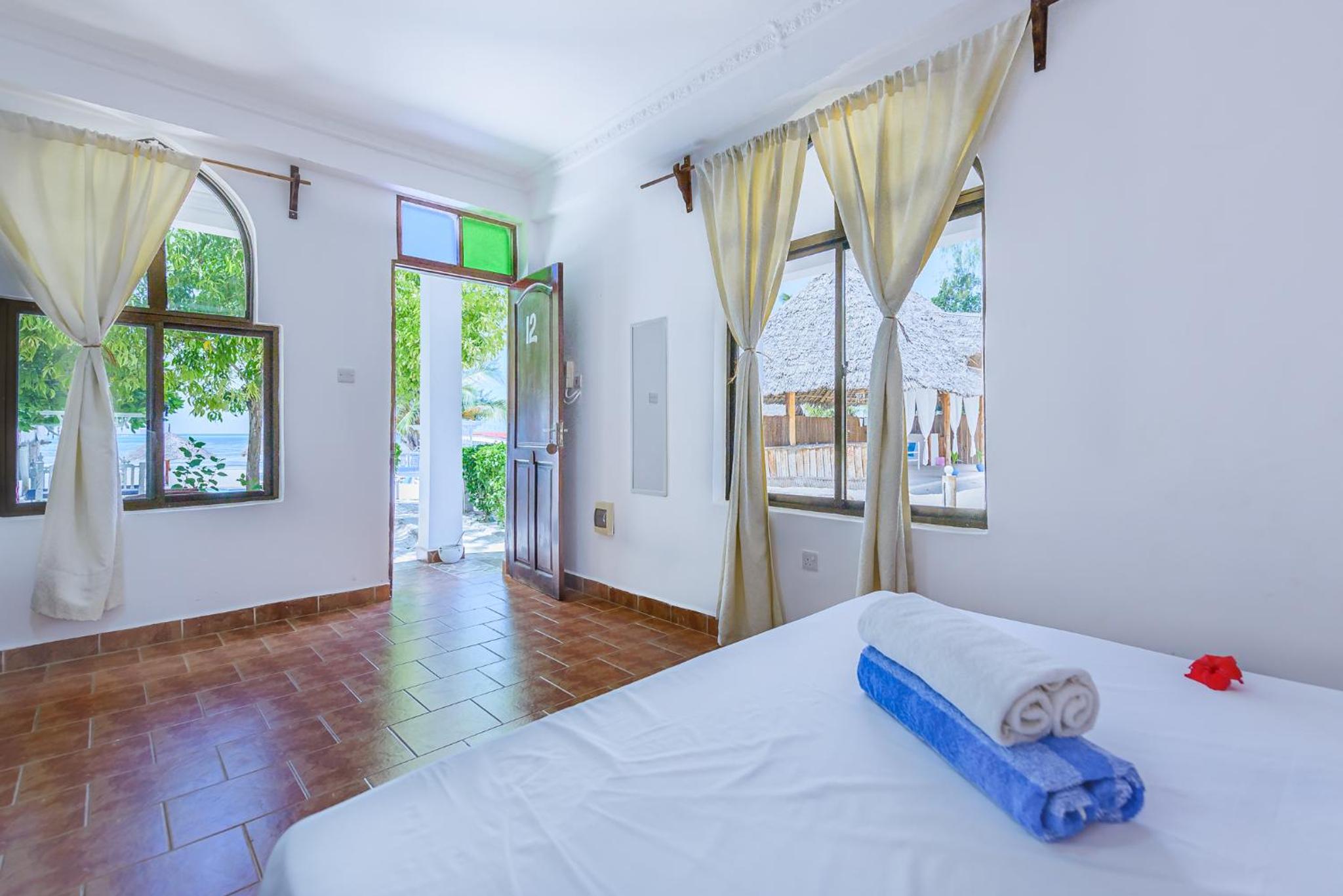 Double Room with Garden View - Photo 1