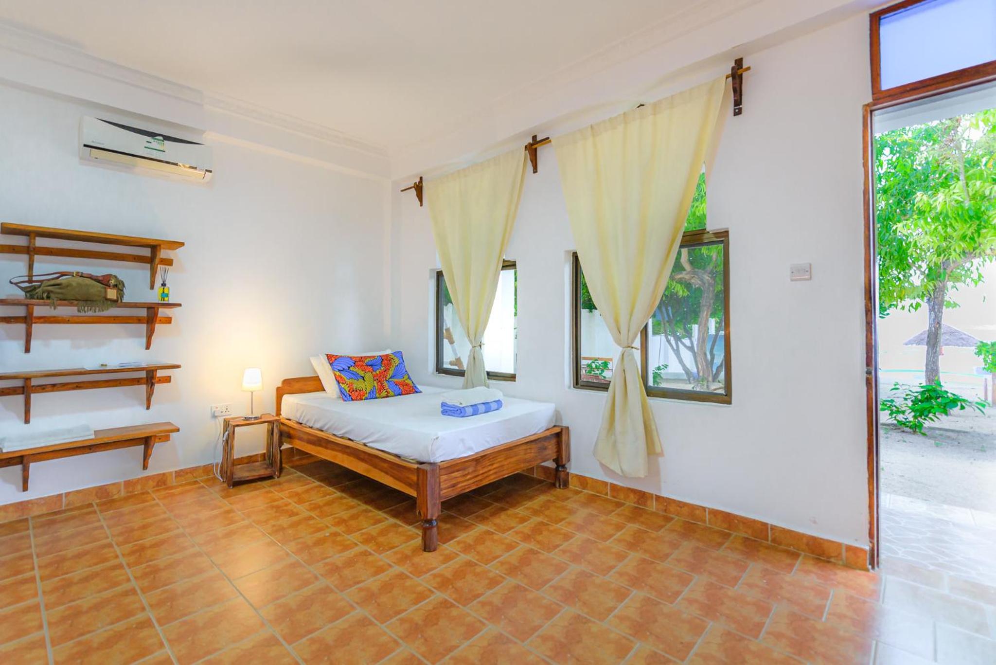 Double Room with Garden View - Photo 15
