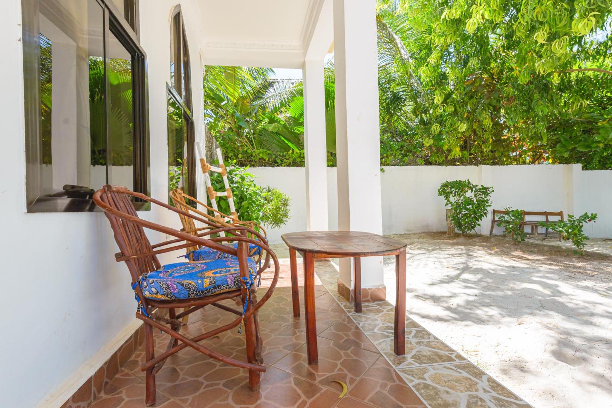 Double Room with Garden View - Photo 18