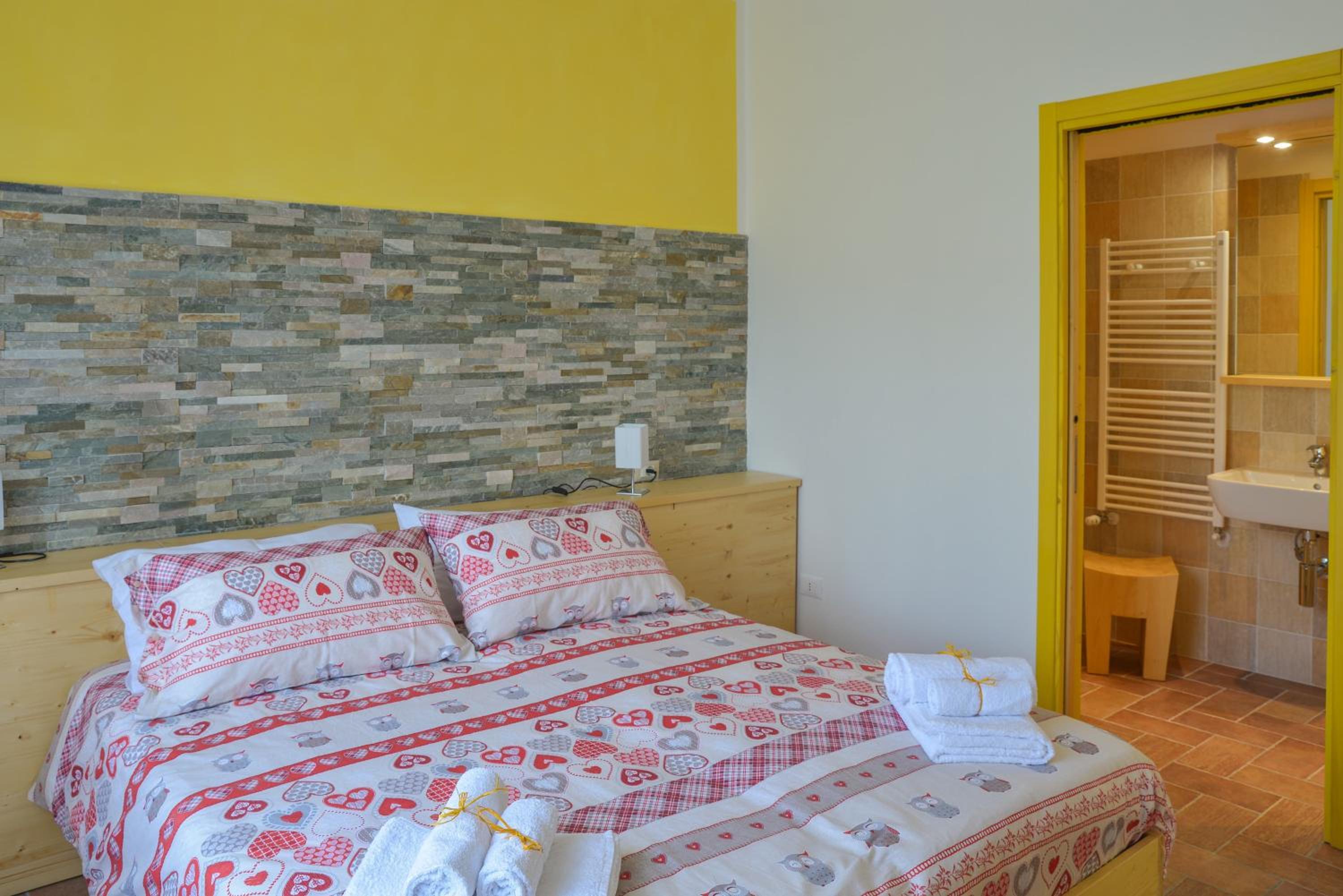 Double Room with Private Bathroom photo 3