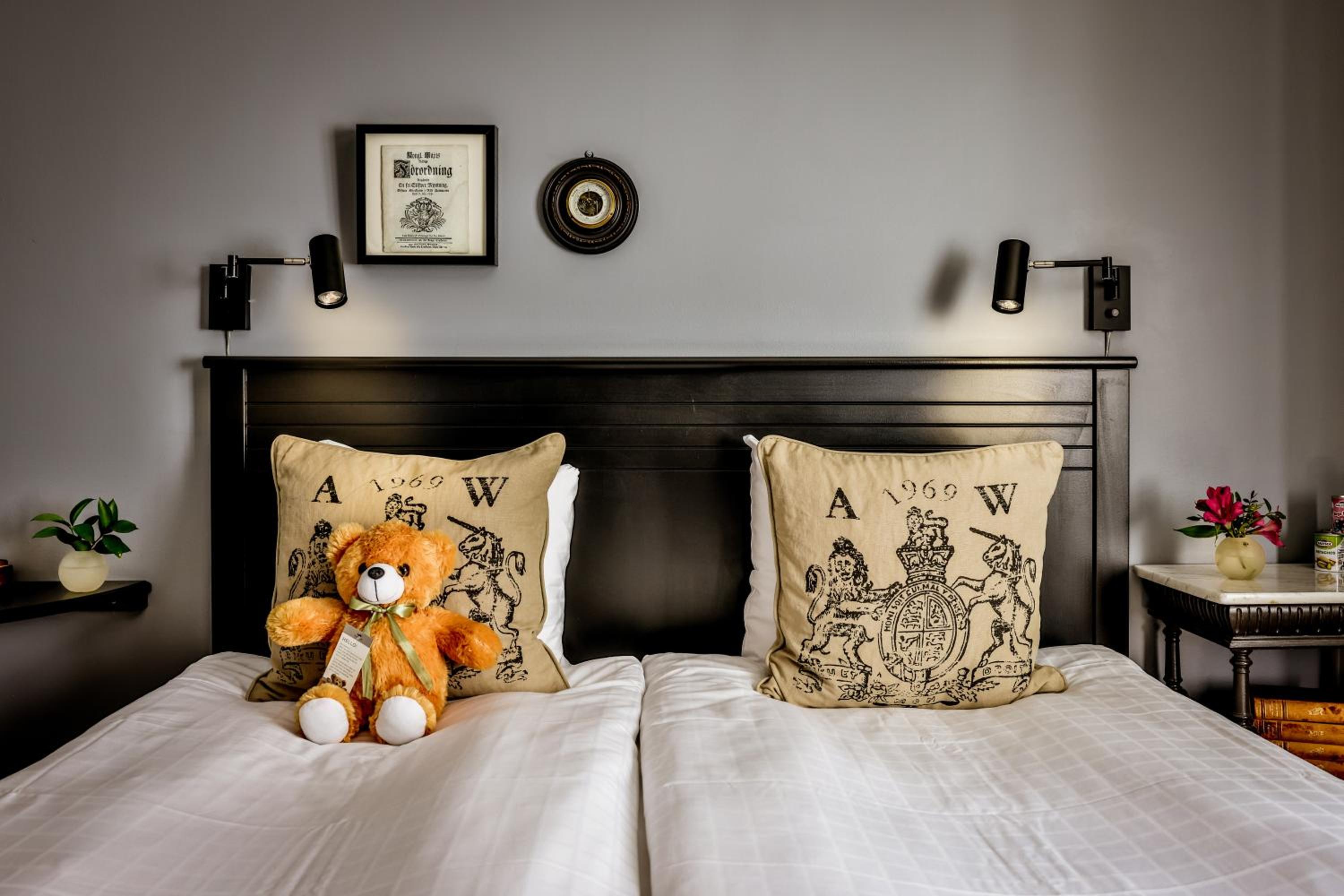 Standard Double Room - Photo 6