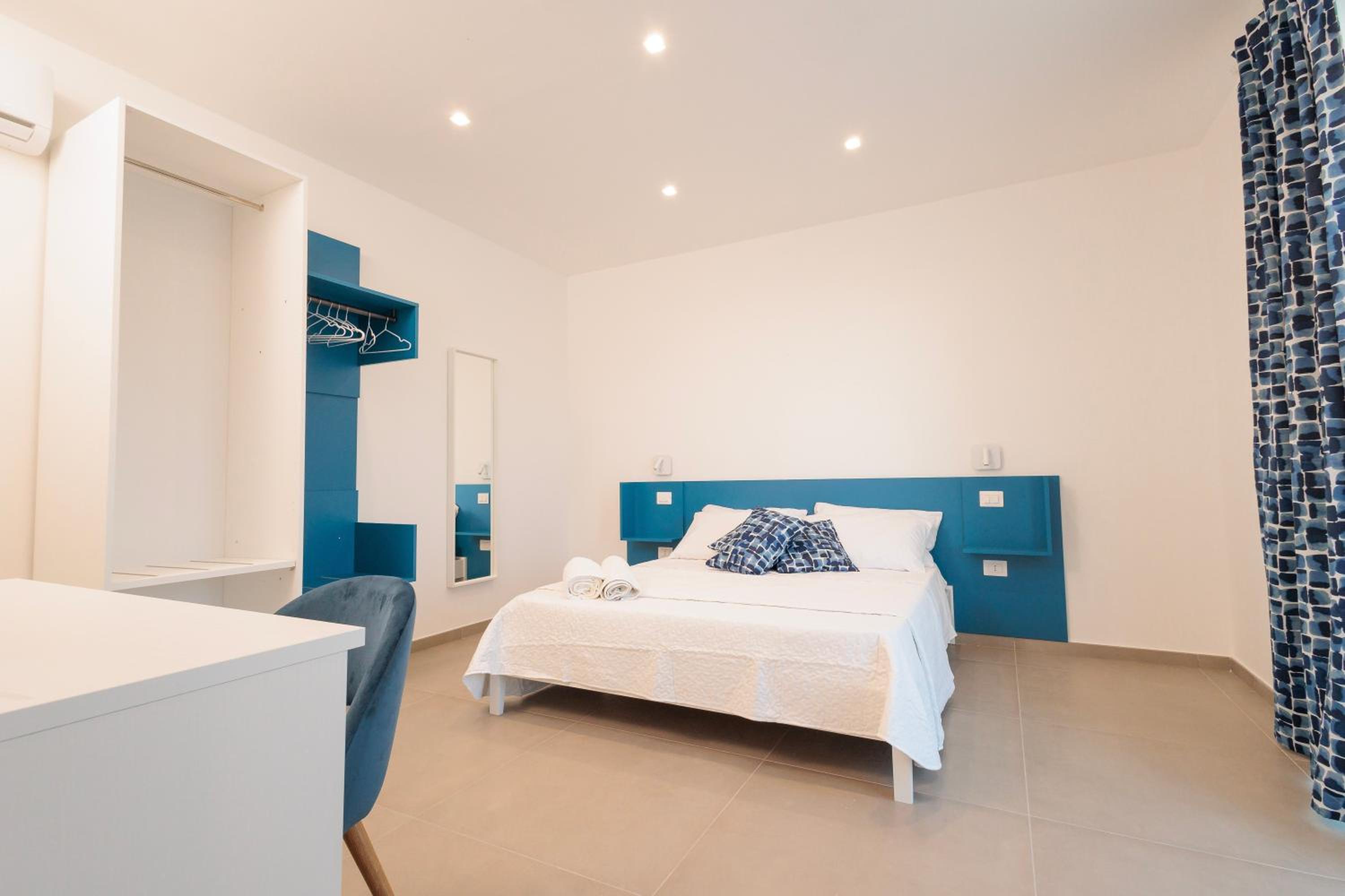 Deluxe Double Room with Sea View