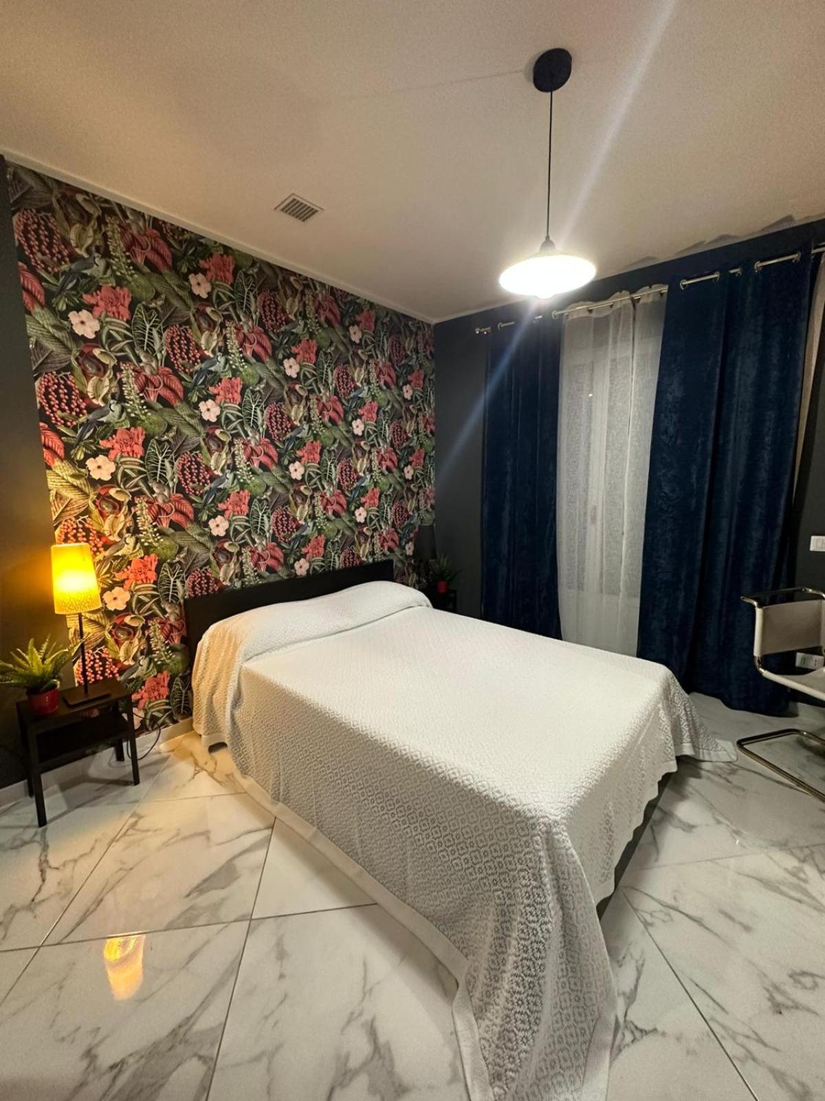 Queen Room With Balcony