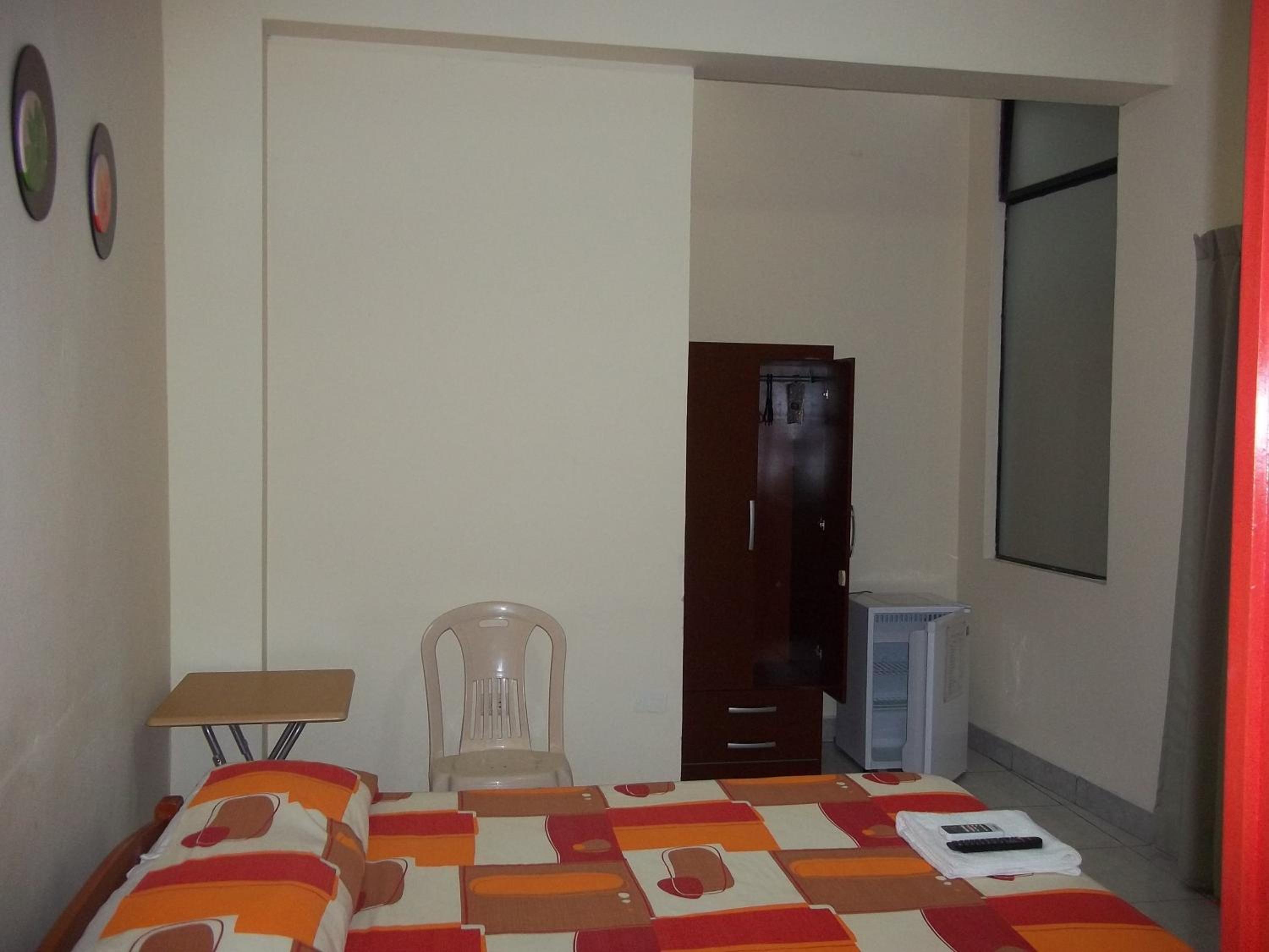 Double Room with Private Bathroom photo 2