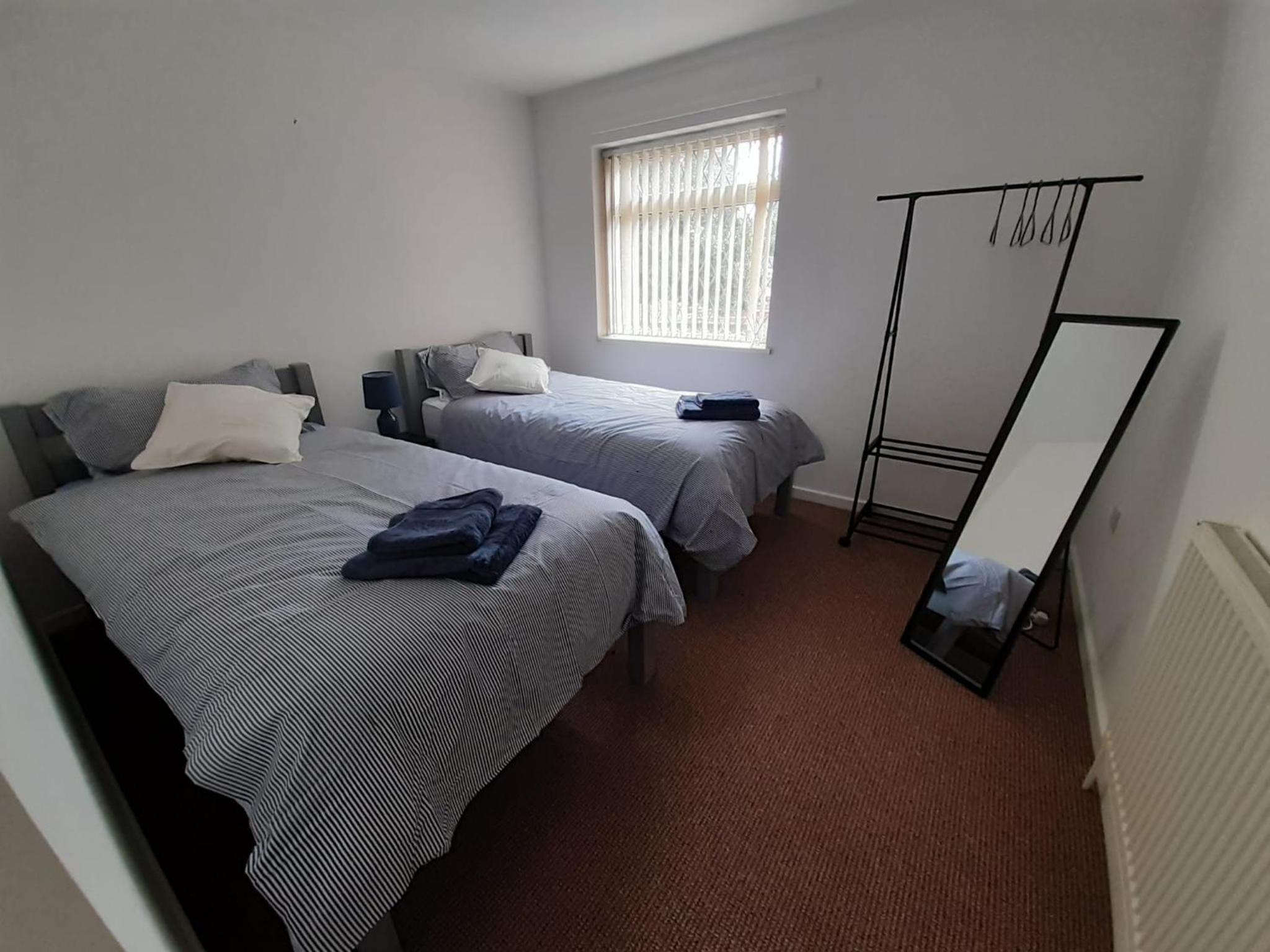 Three-Bedroom House photo 2