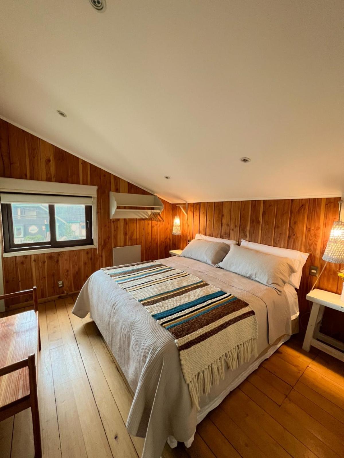 Deluxe Queen Room photo 2