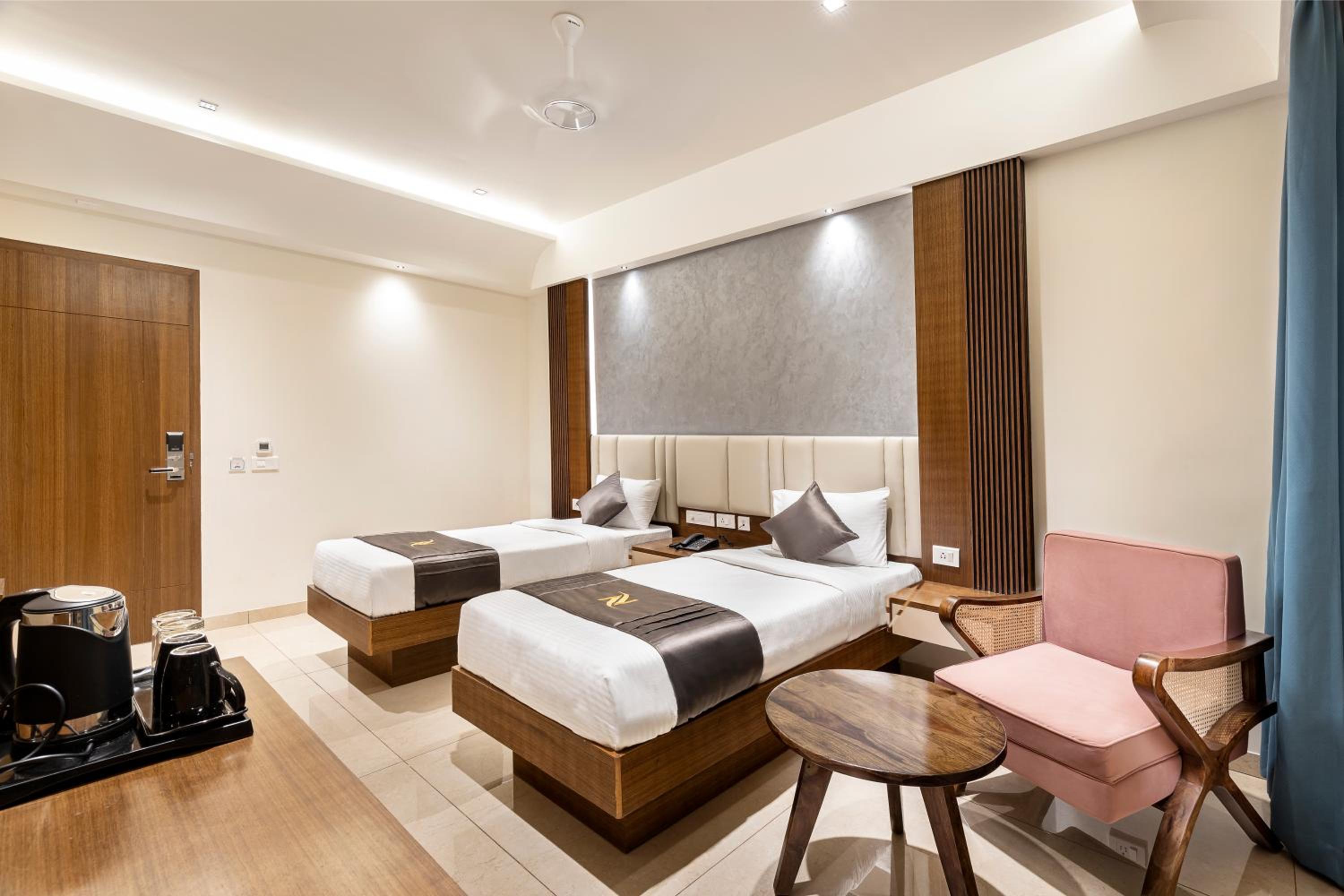 Twin Room - Photo 1
