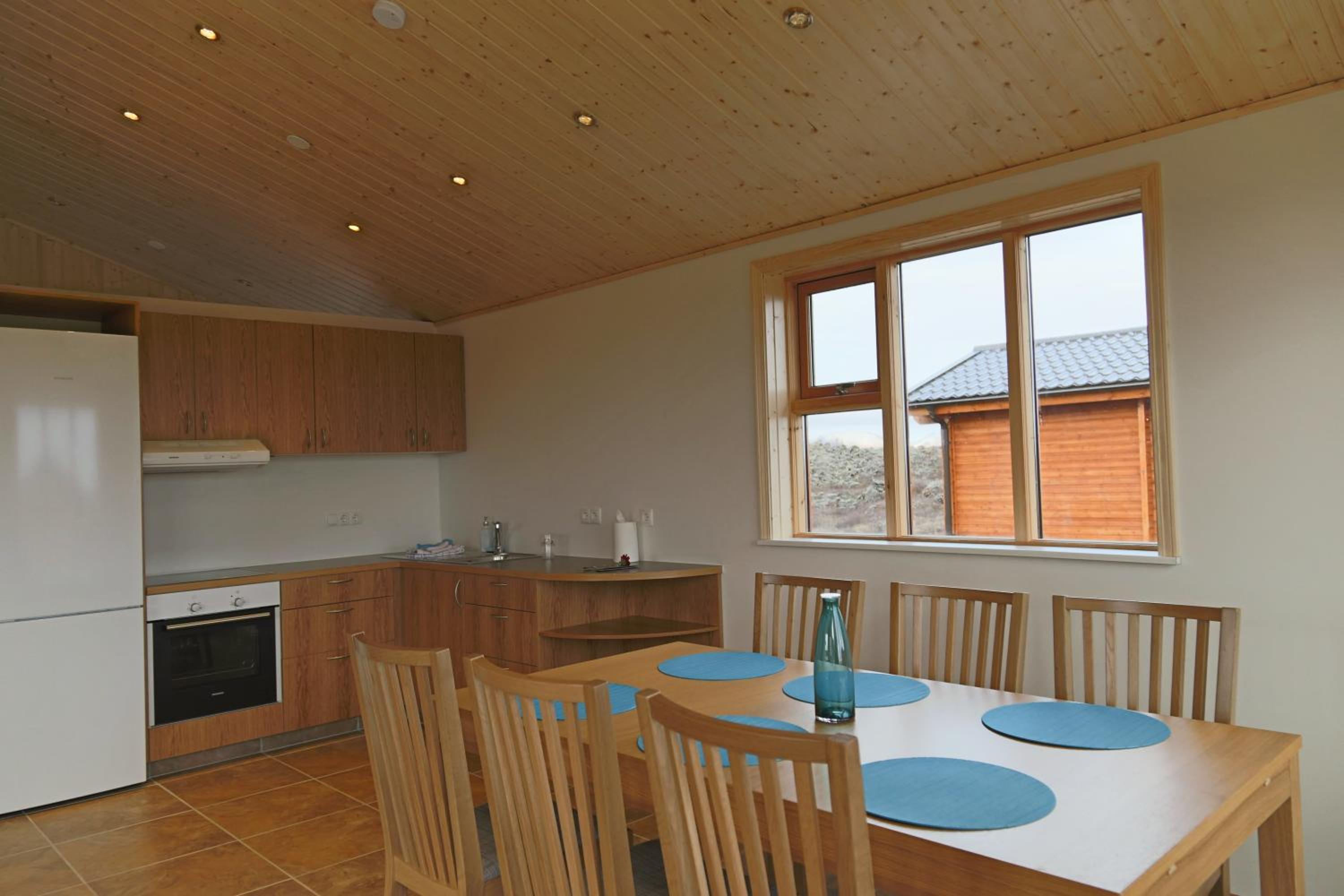 Two-Bedroom Cottage with Hot Tub - Photo 9