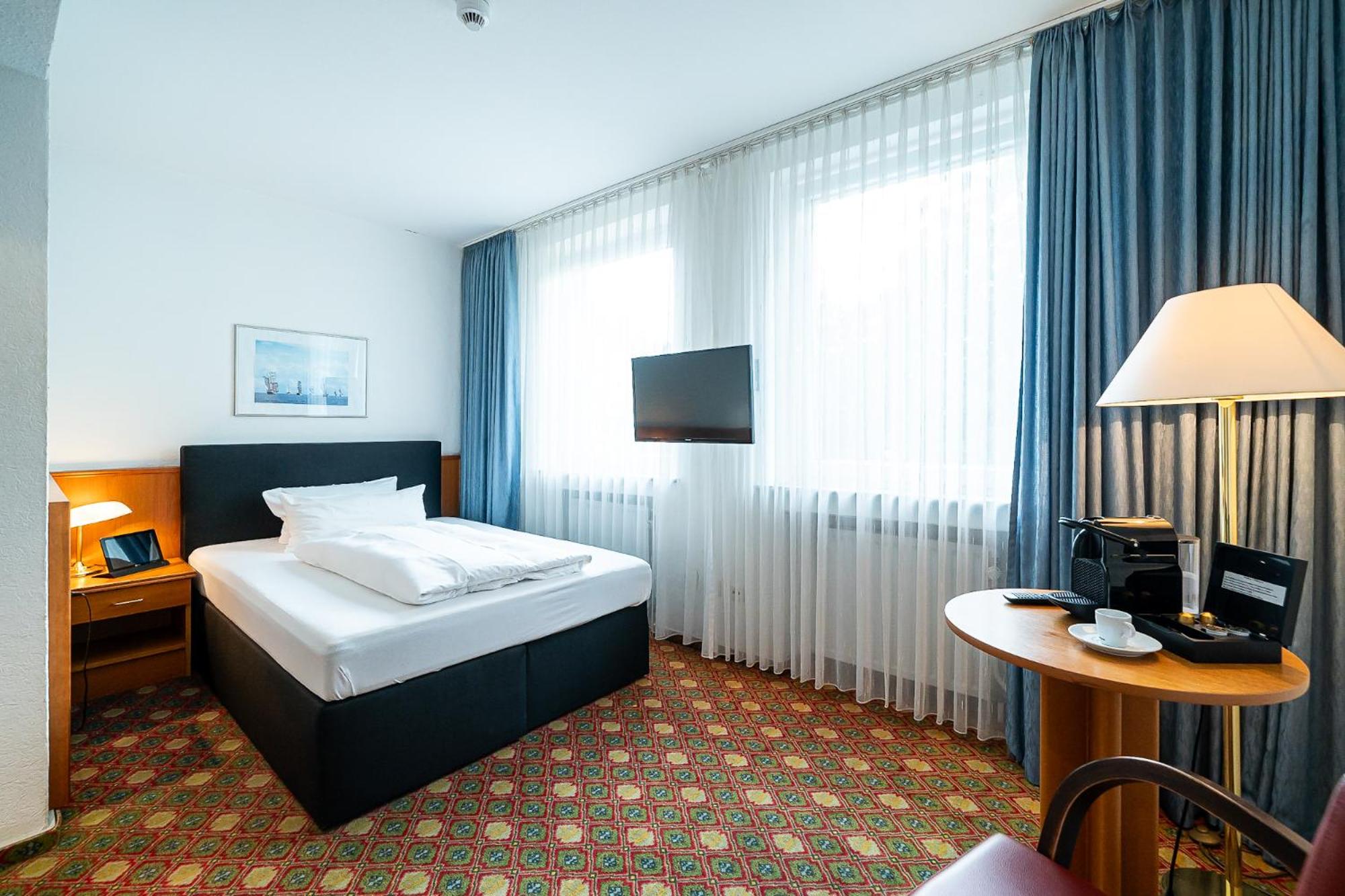 Economy Single Room