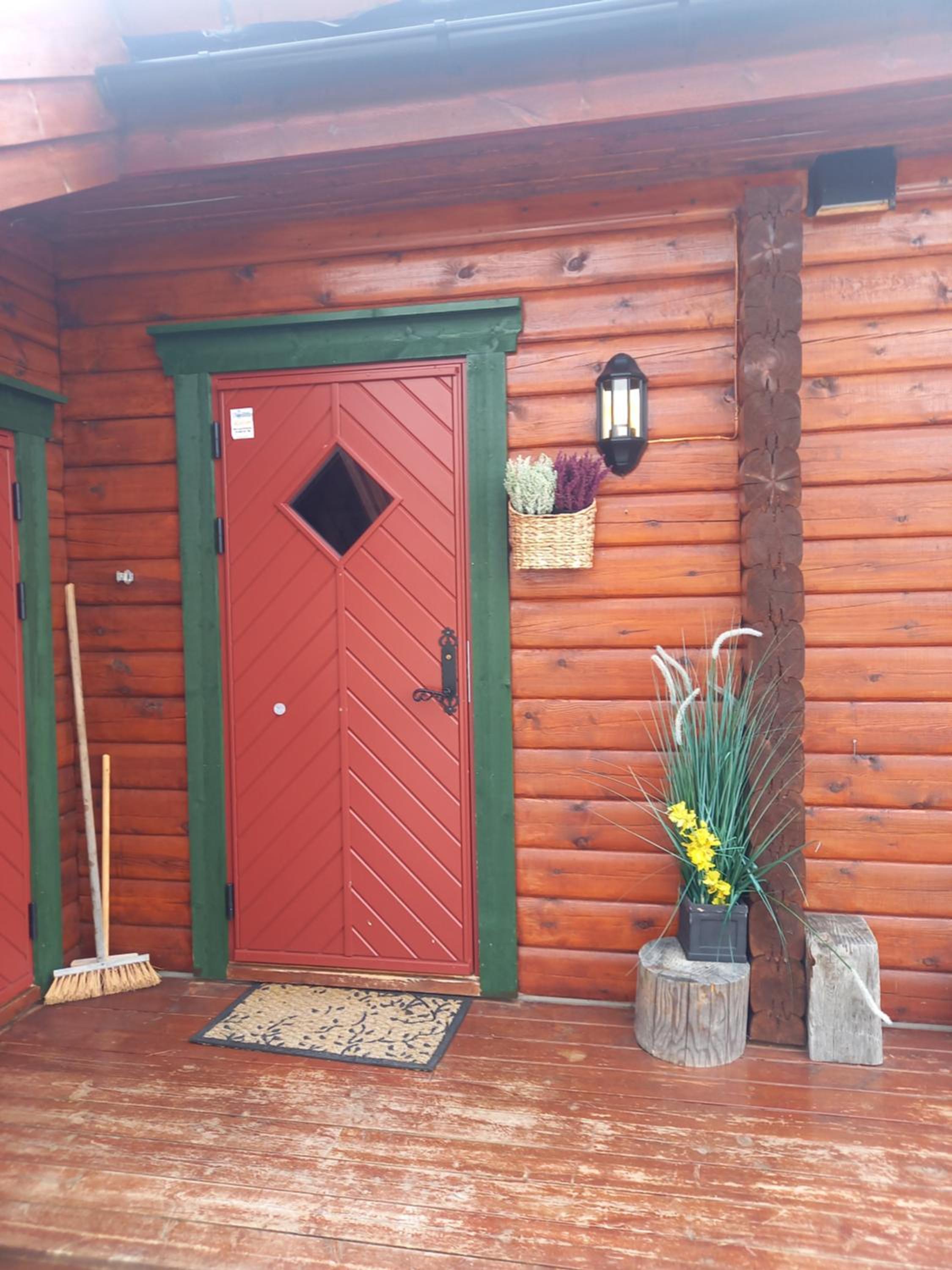 Three-Bedroom Chalet photo 2
