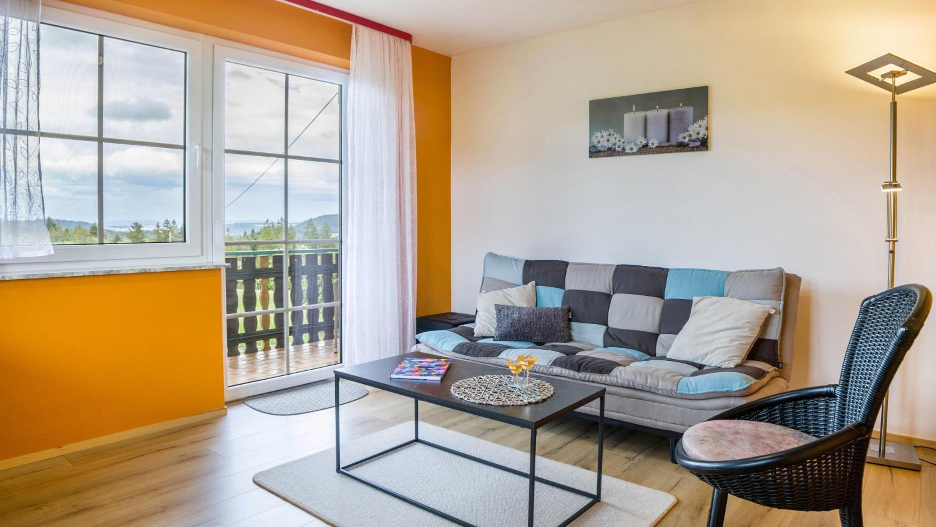 Two-Bedroom Deluxe Apartment with Garden View photo 1