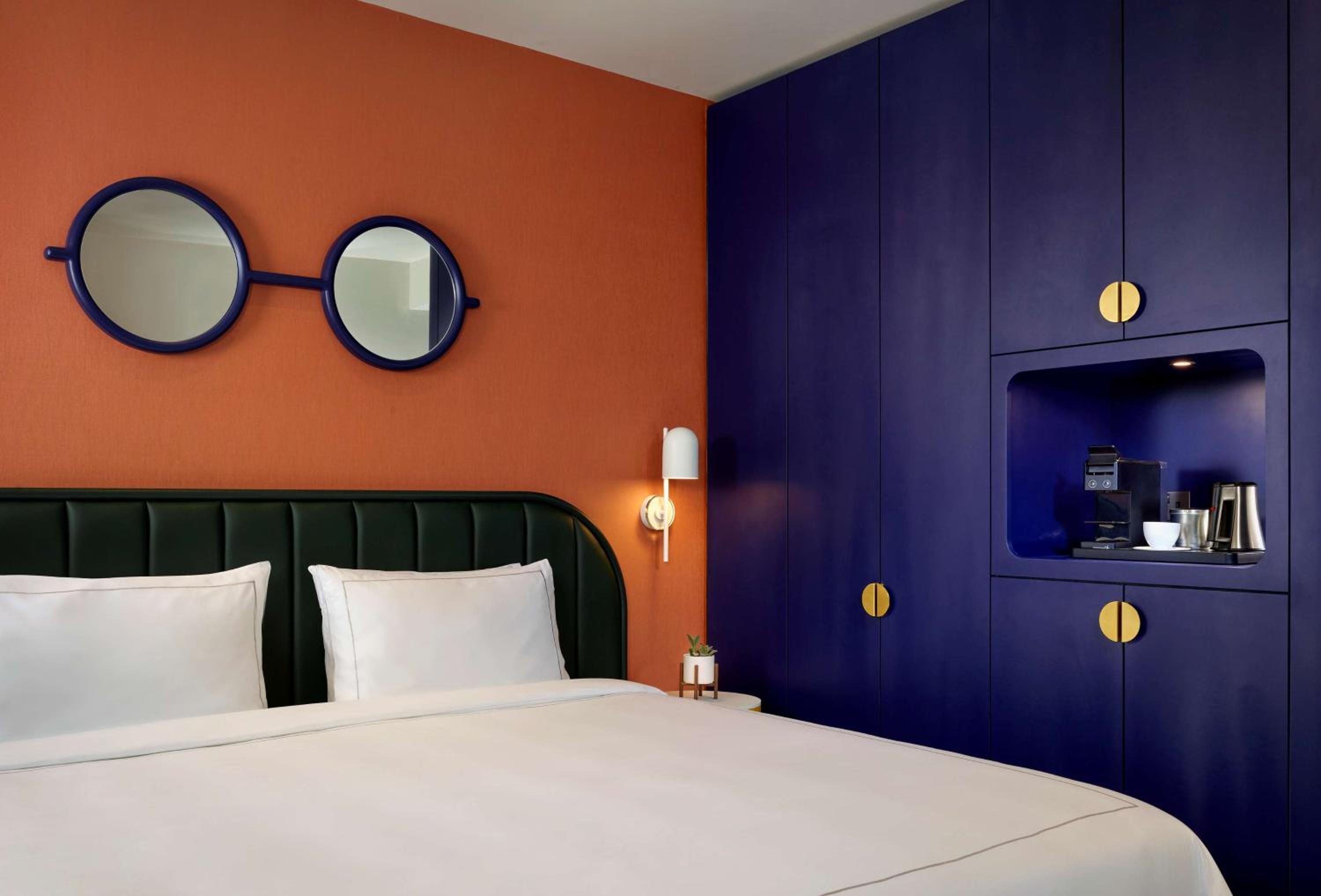 Studio King Suite photo 3