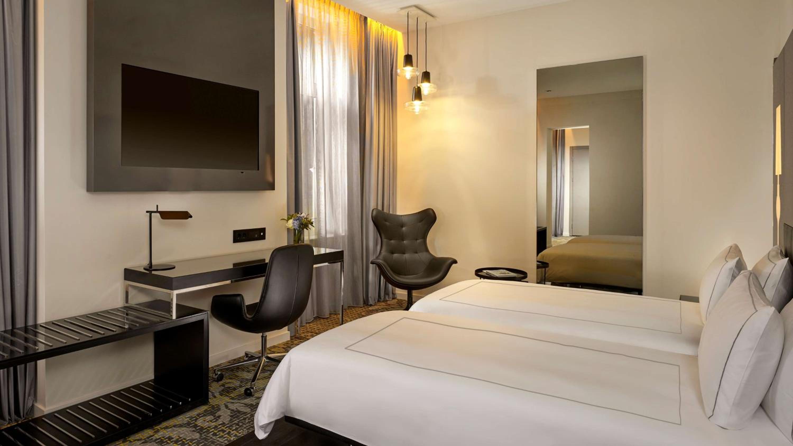 Superior Twin Room - Photo 1