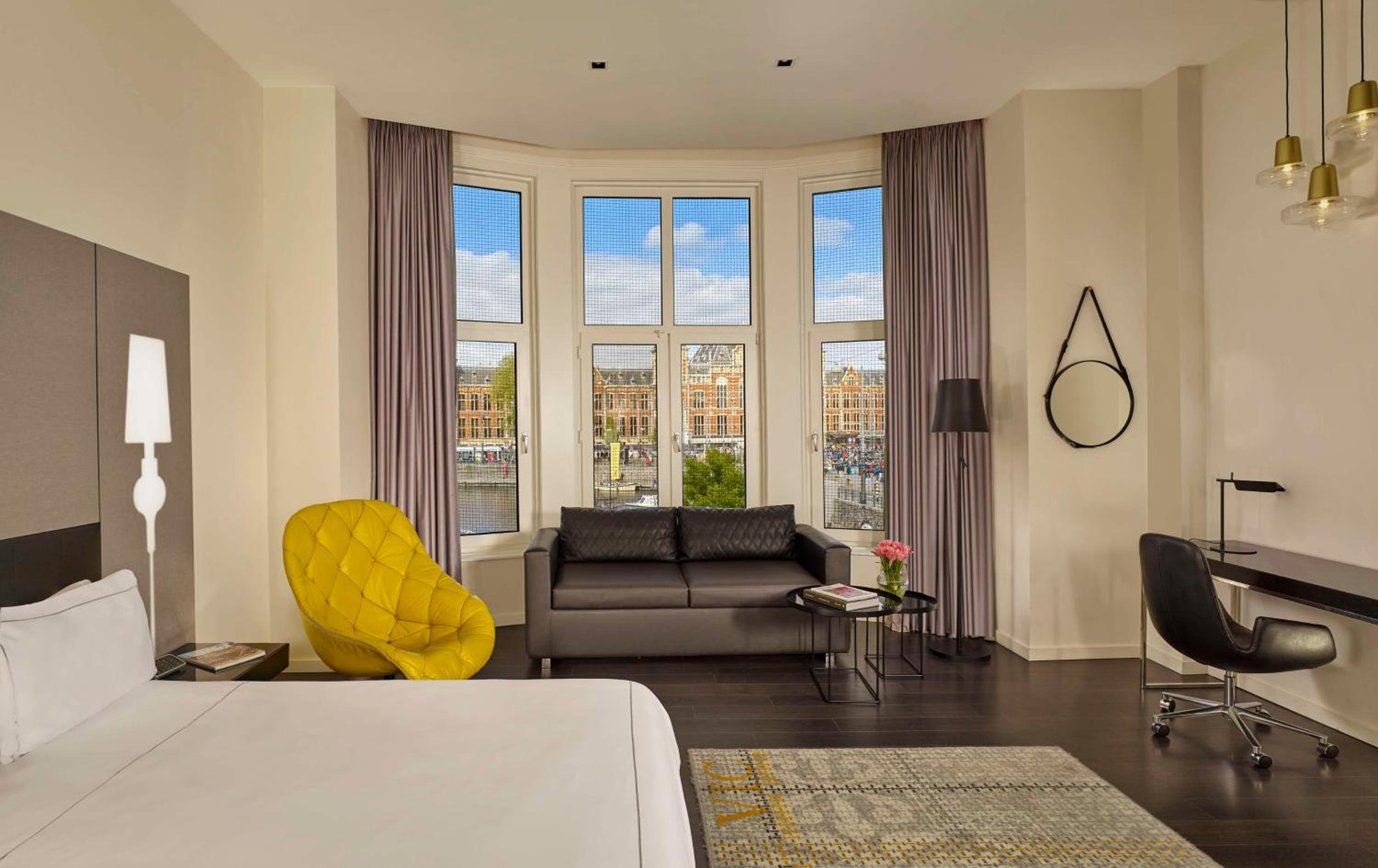 Executive King Room with Canal View - Photo 6