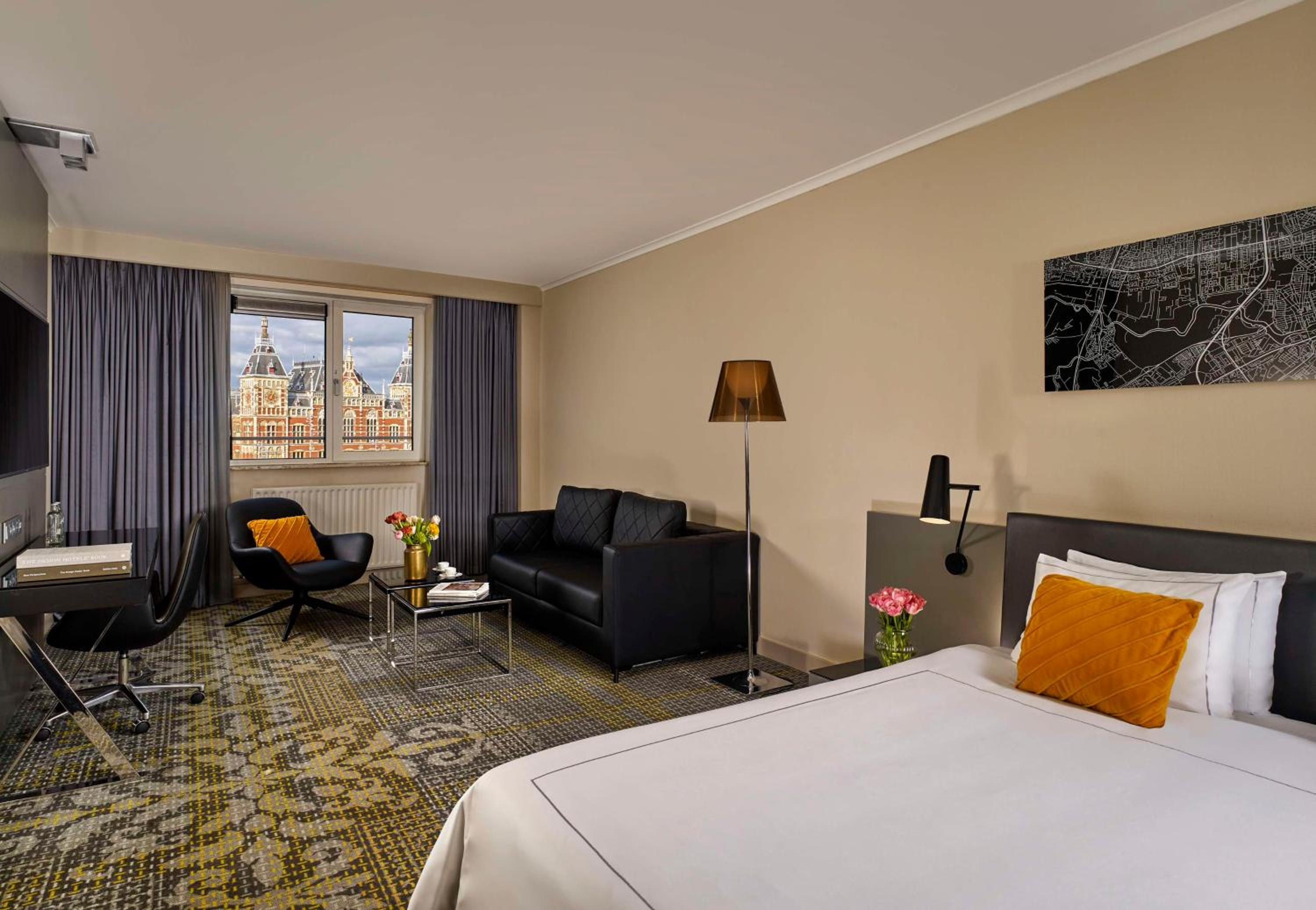 Executive King Room with Canal View - Photo 5