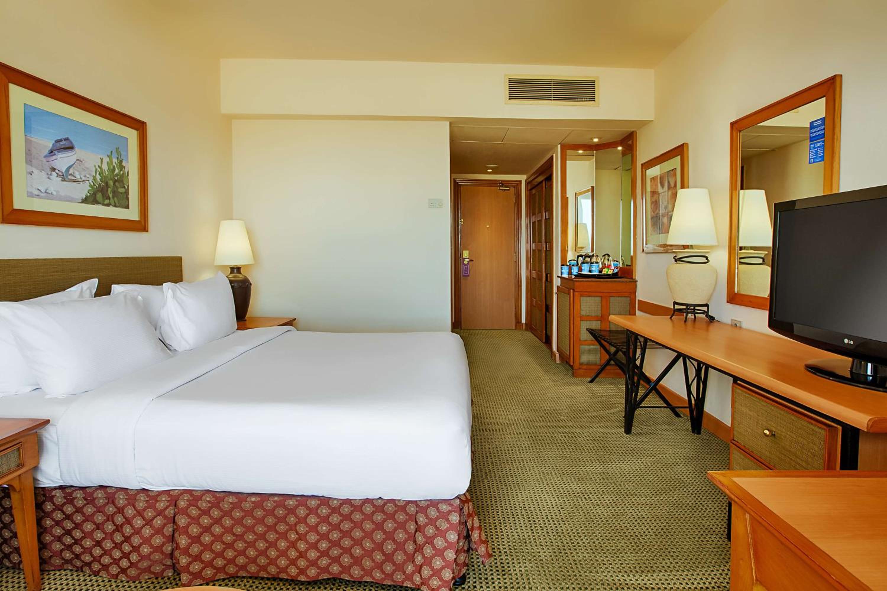Executive Deluxe King Room