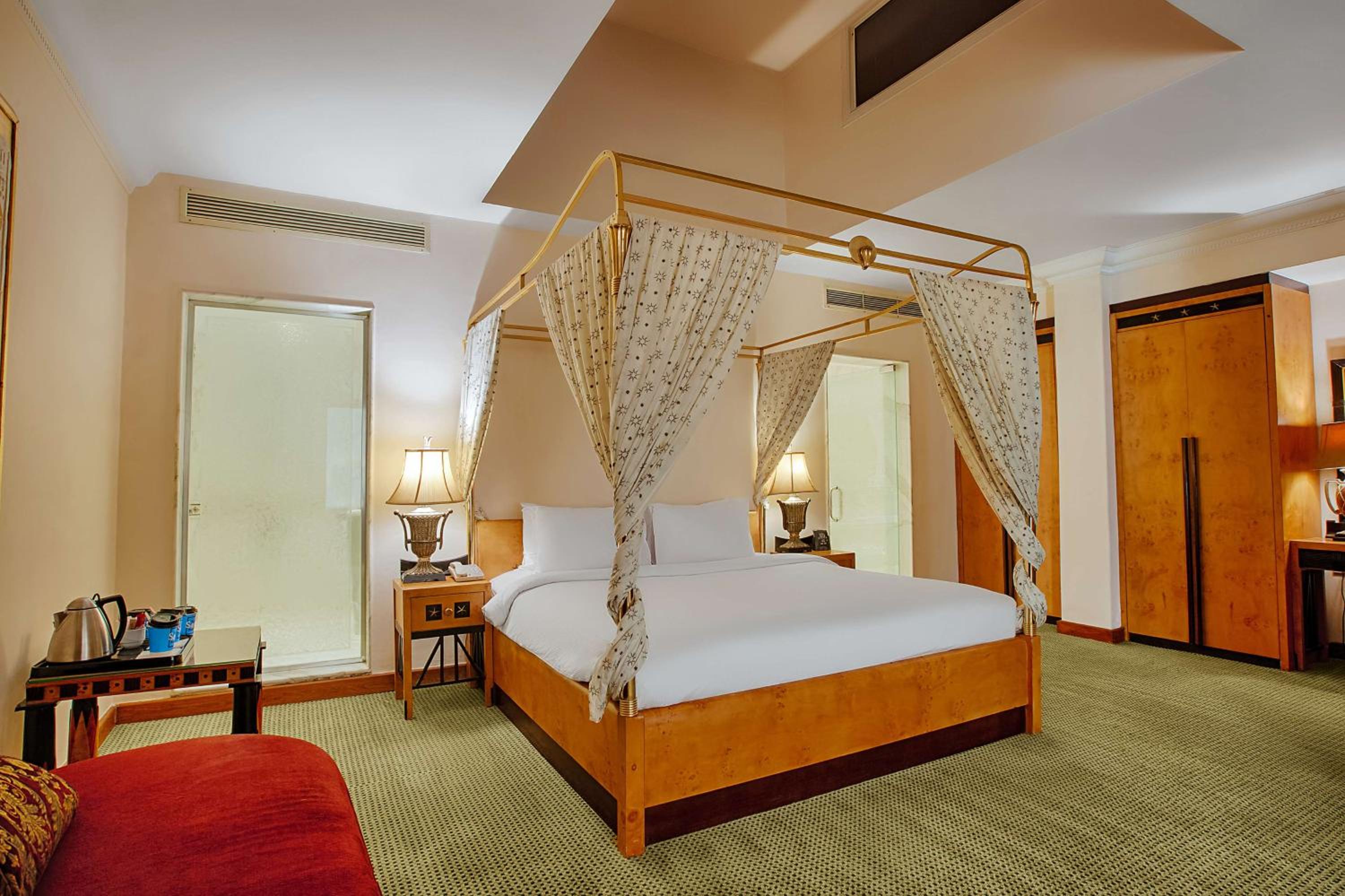 Royal Suite