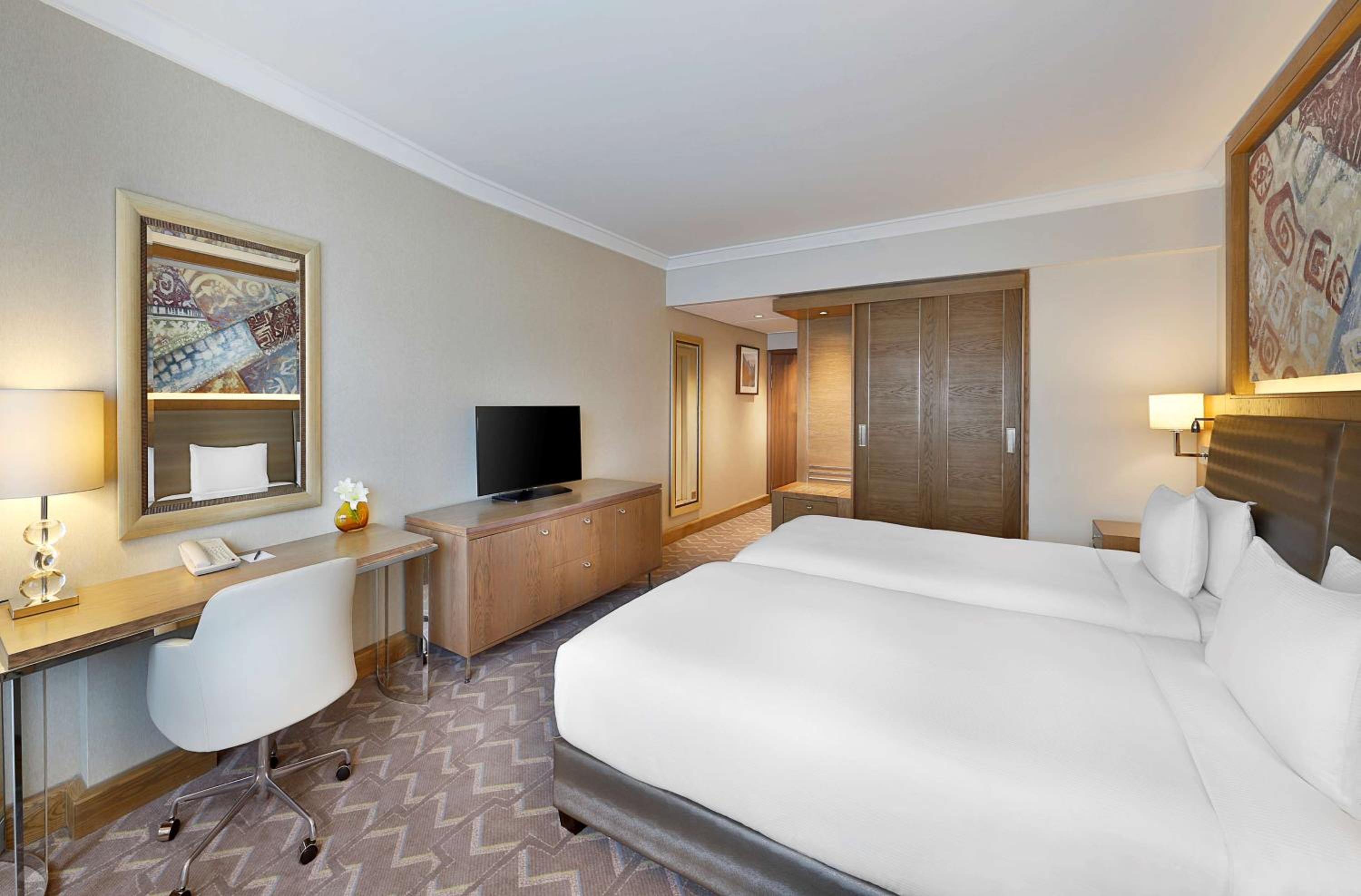 Twin Room - Photo 2