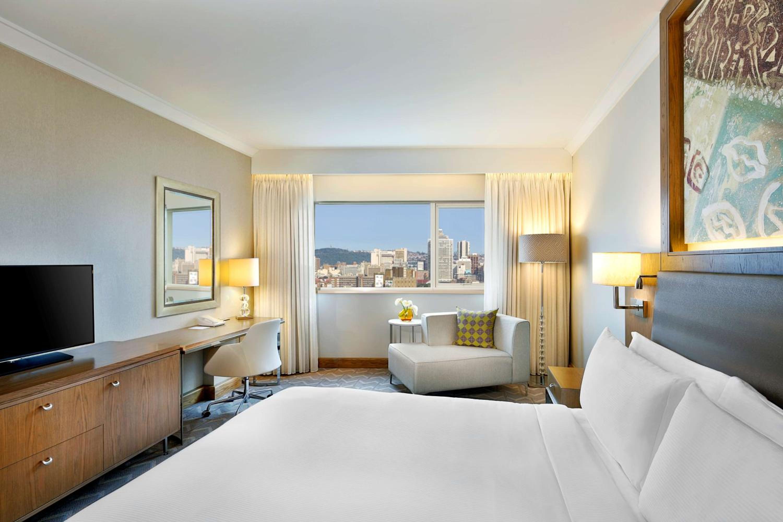 King Guest Room - Photo 1