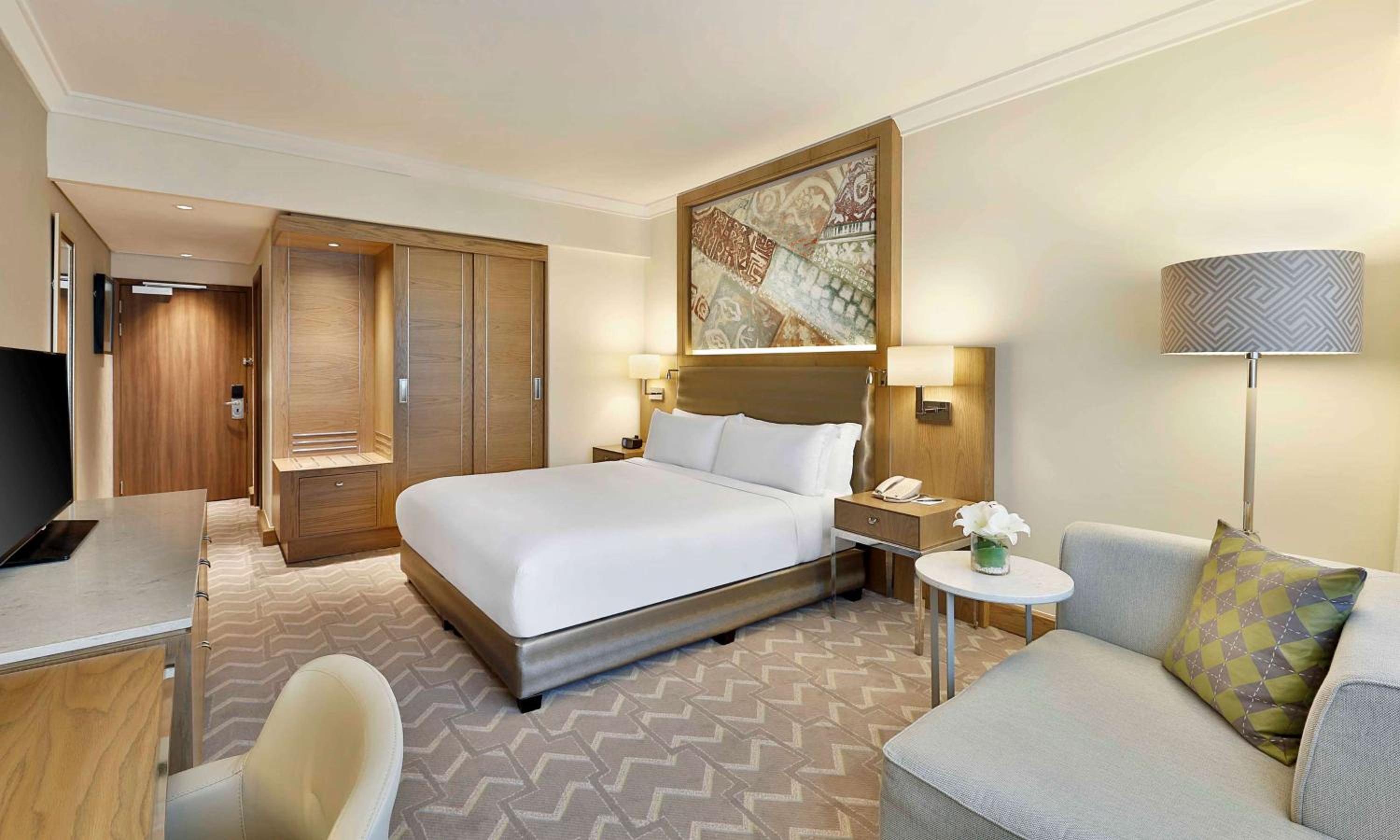 Executive King Room - Photo 5