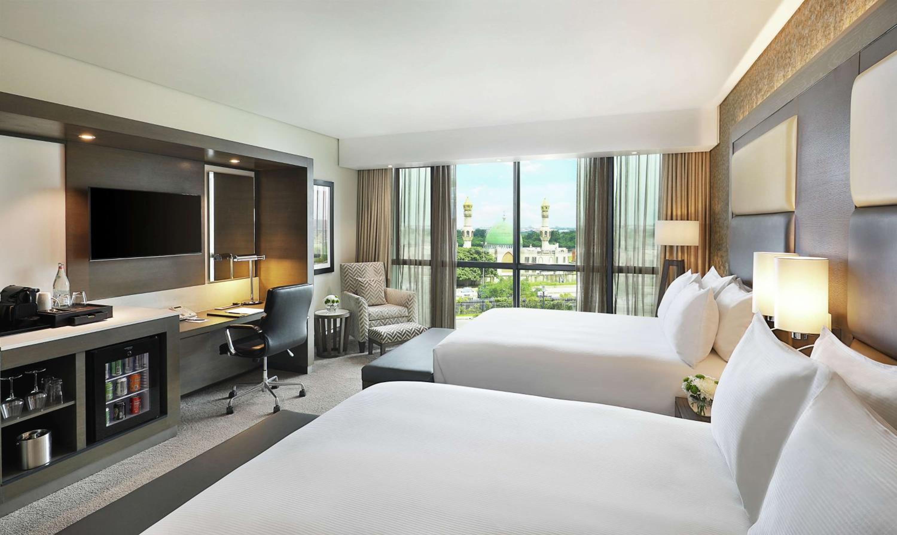 Deluxe Queen Room with Two Queen Beds photo 3