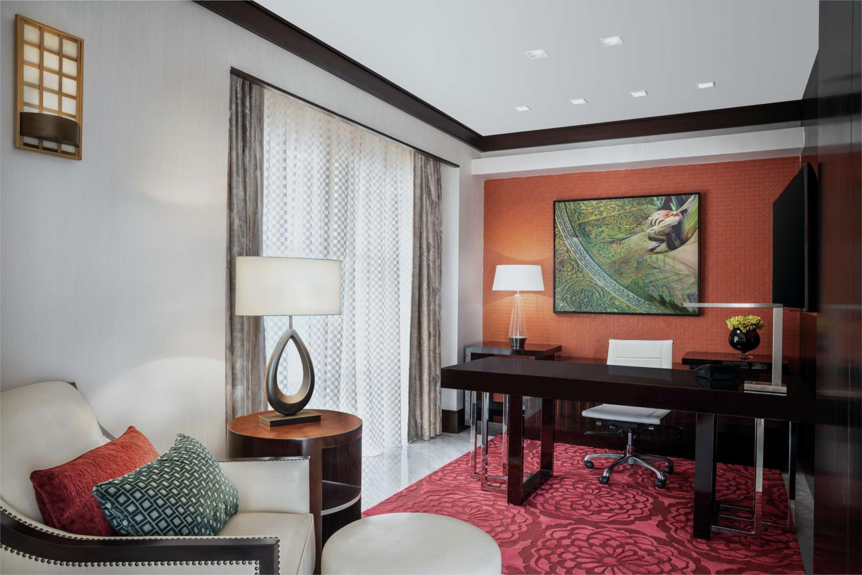 Presidential Suite with Haram View thumbnail 6
