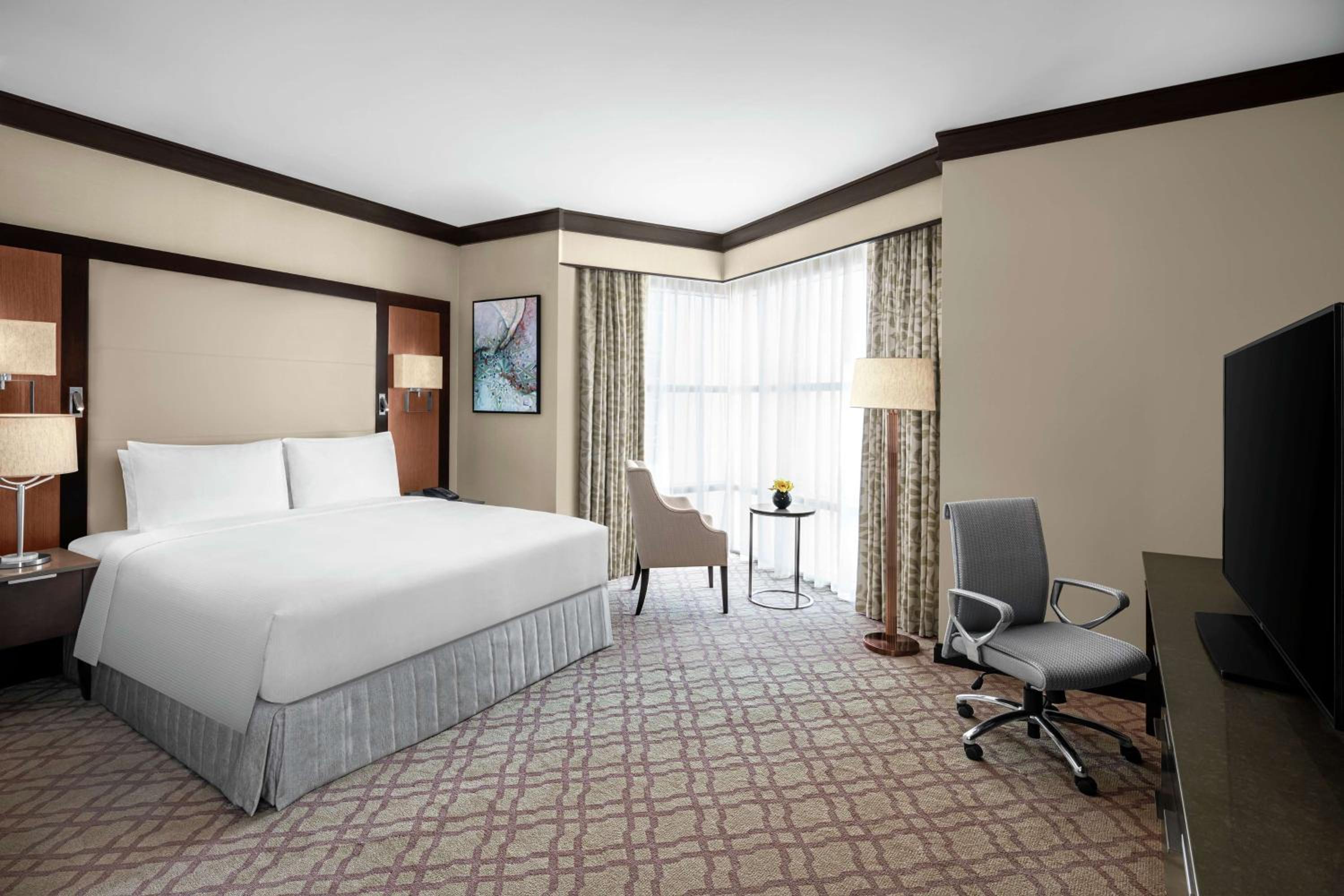 Deluxe King Room