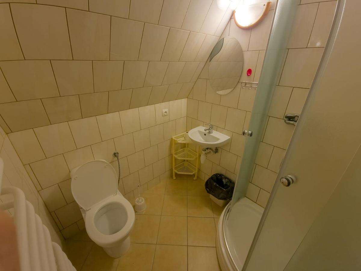 Quadruple Room with Bathroom photo 3