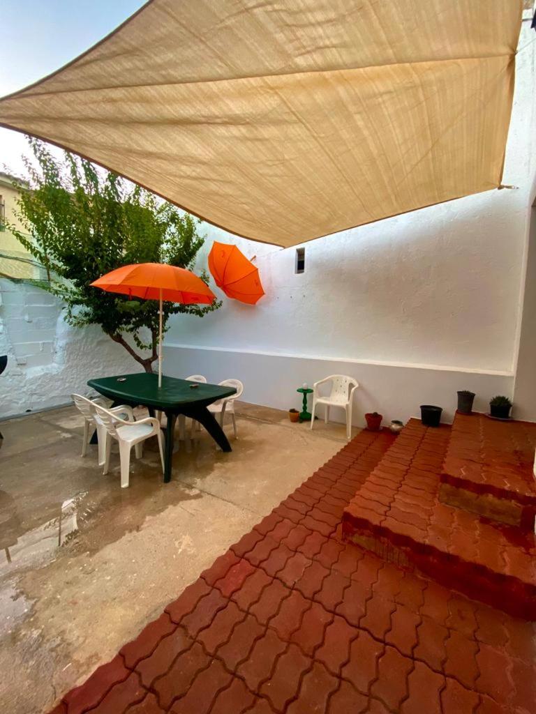 Four-Bedroom House photo 2
