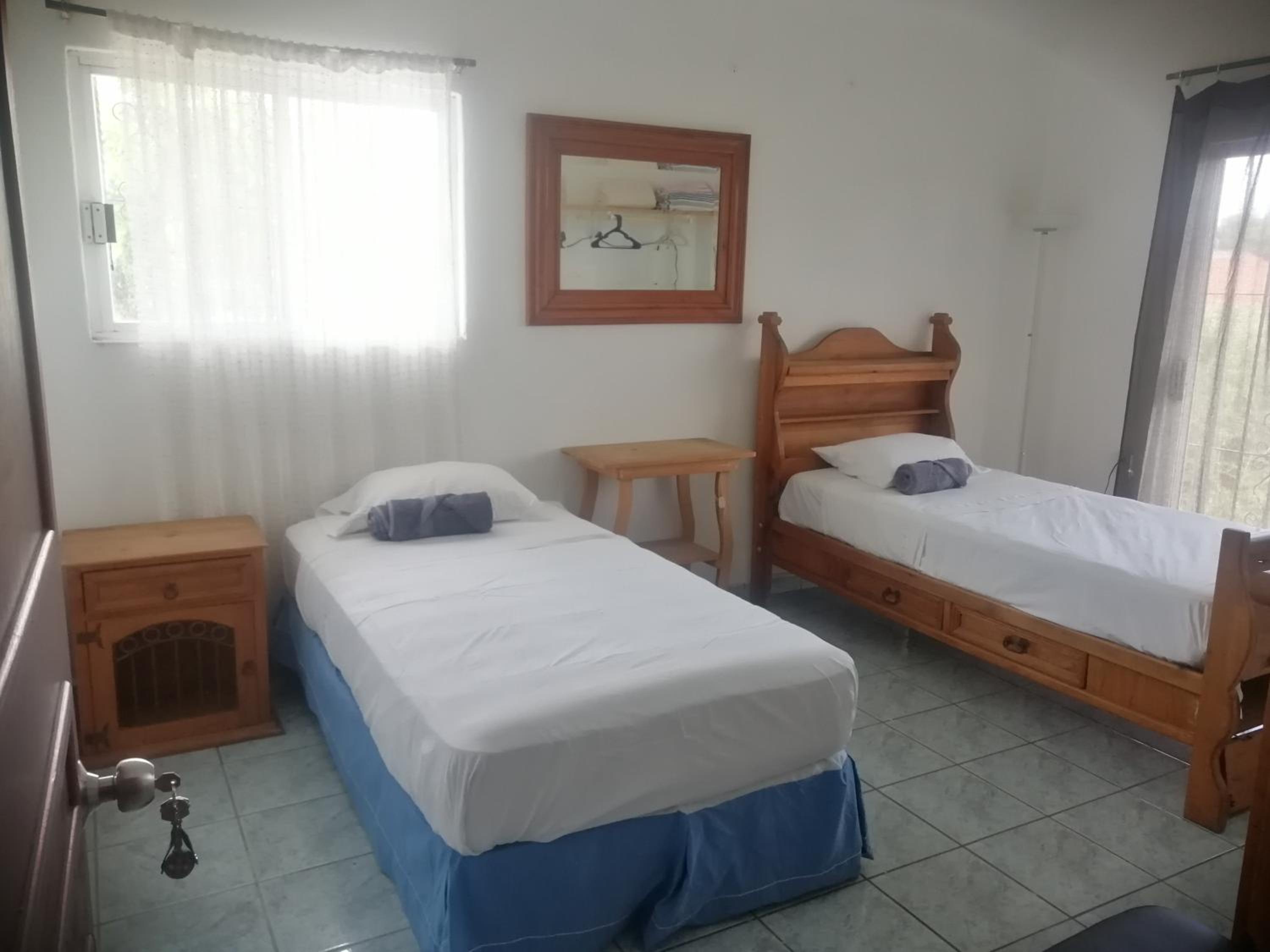 Double Room with Shared Bathroom photo 1