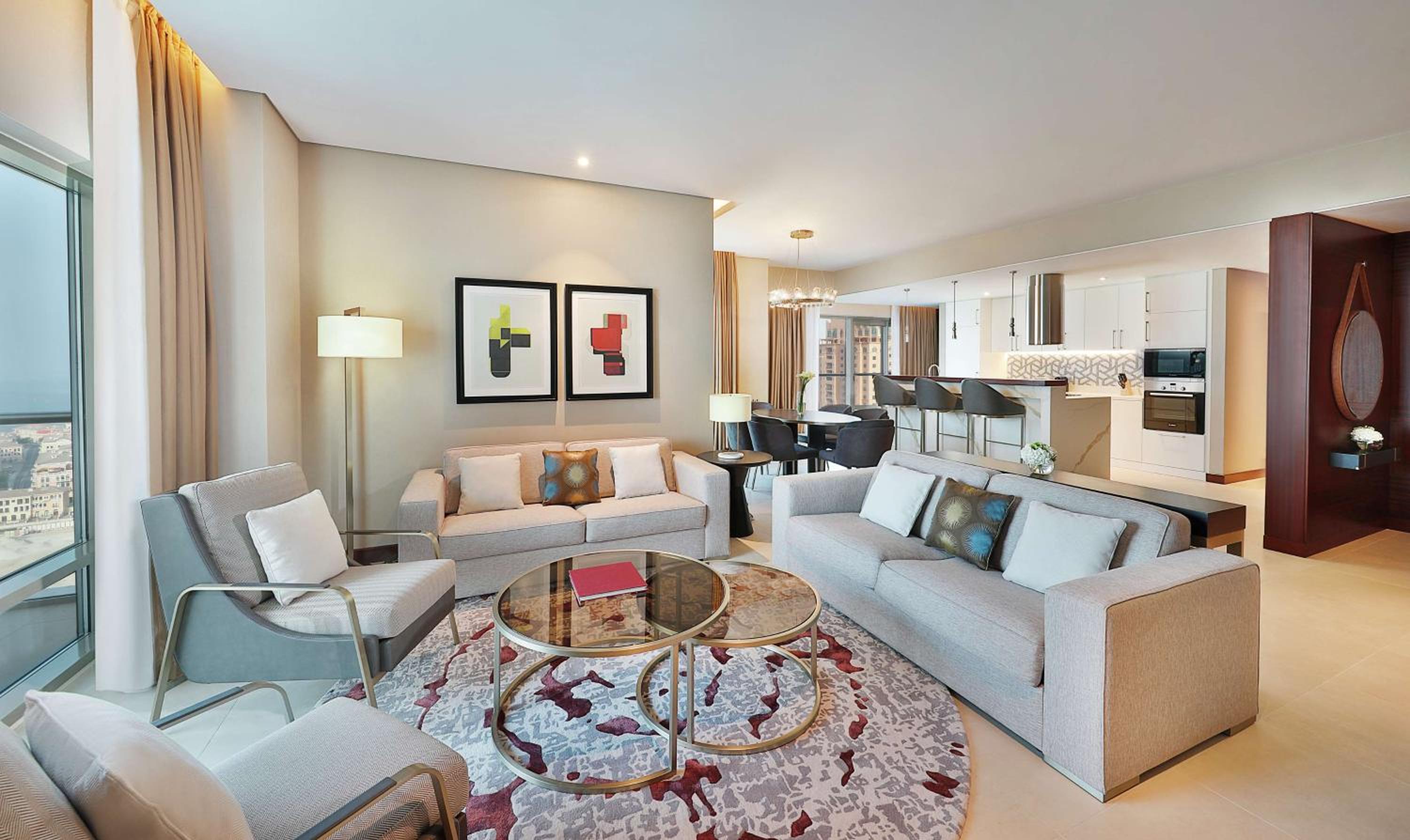 Two Bedroom Skyline Suite With Panoramic View With Balcony - Sea View