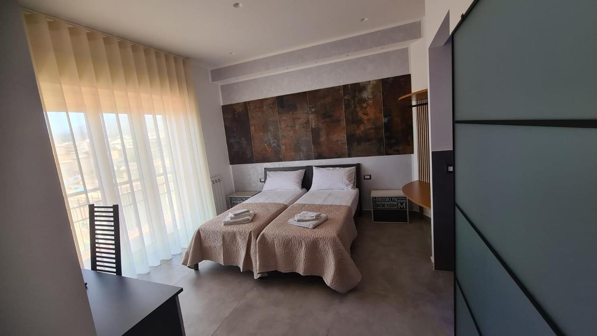Twin Room with Bathroom photo 2