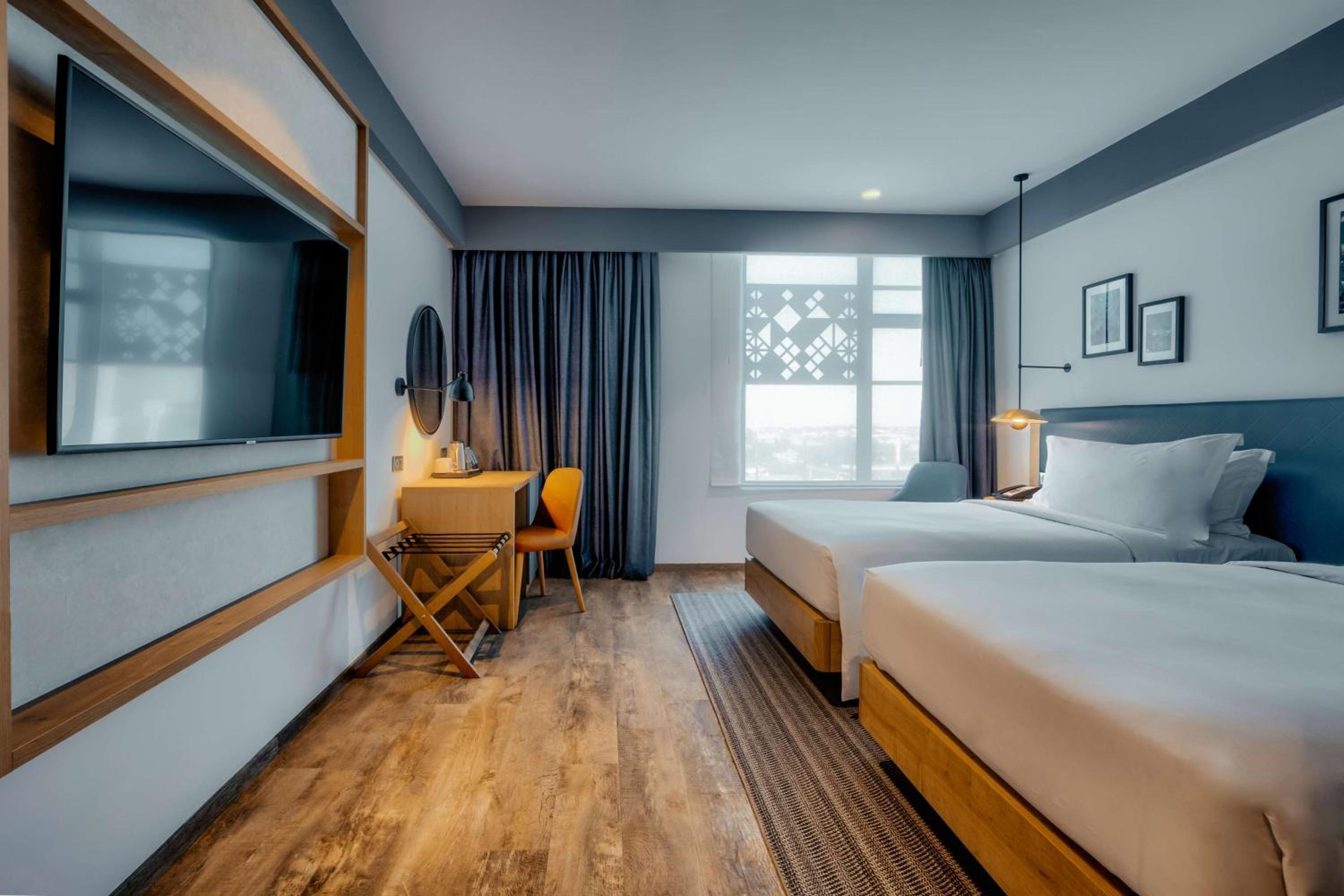 Twin Room - Photo 1